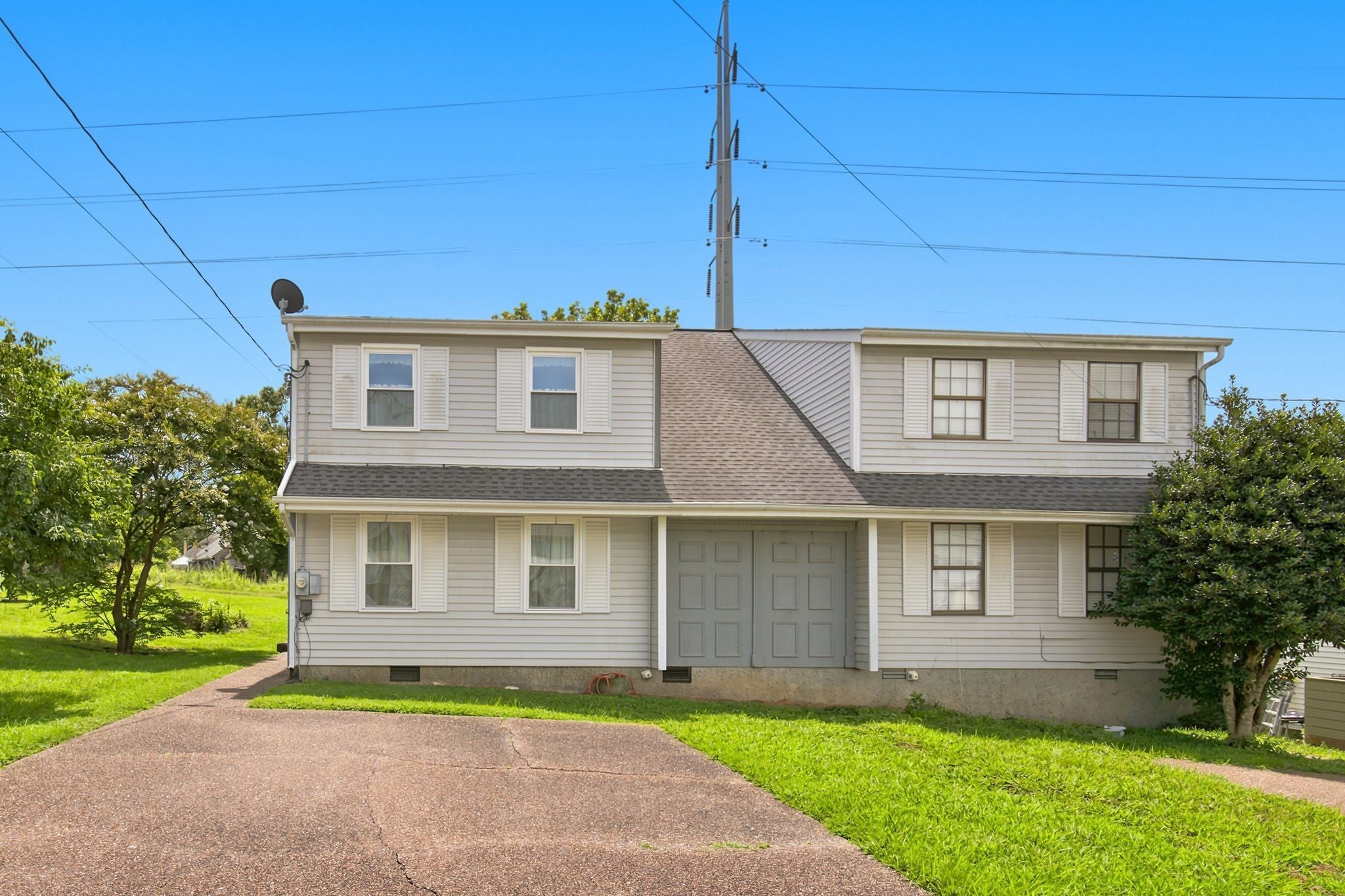 1406 Bell Trace Dr — photo