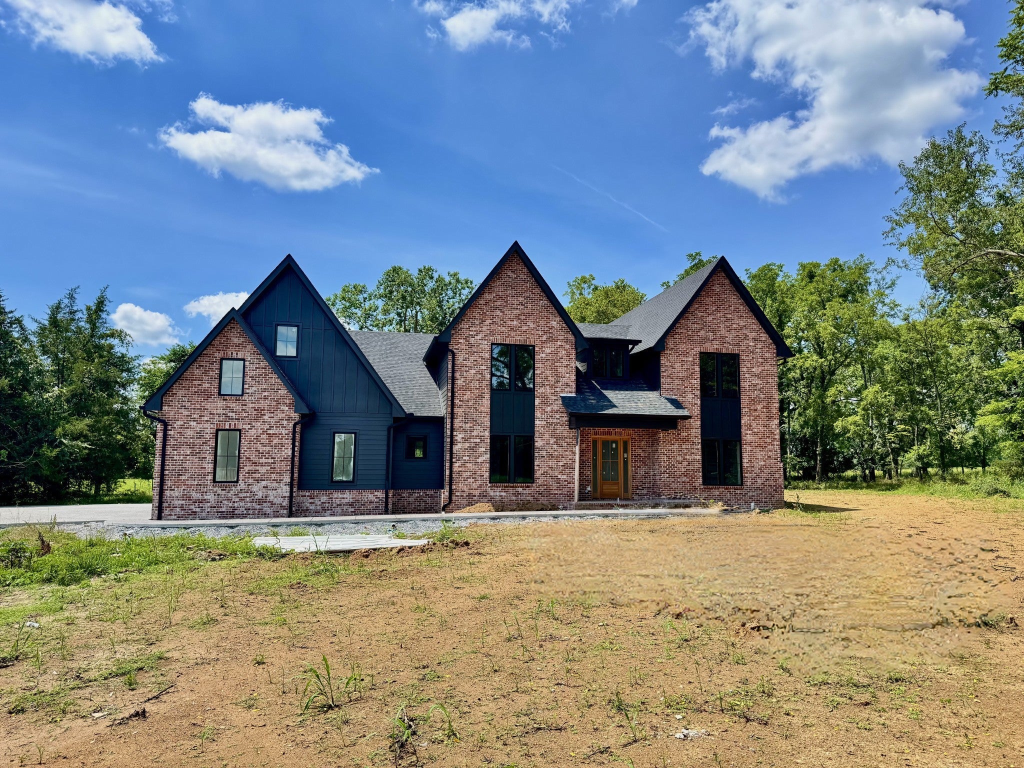 425 Burgess Rd — photo