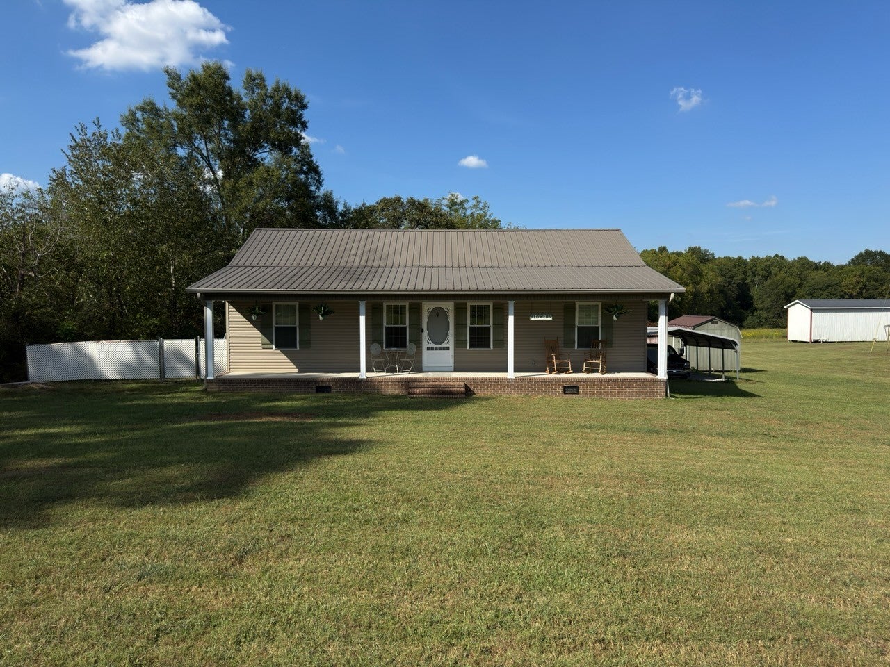 1070 Brown Prater Rd — photo