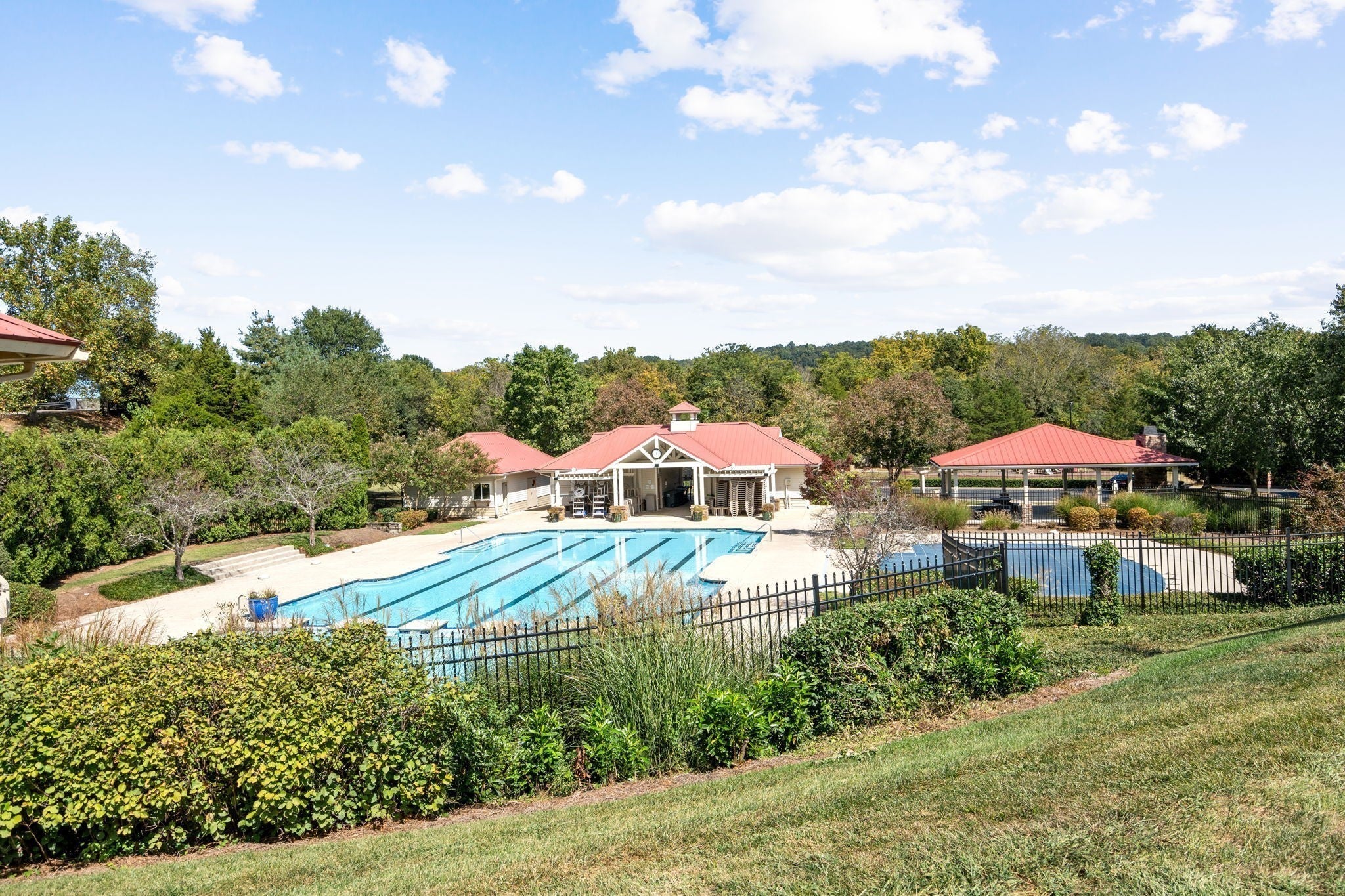 6052 Mill Tree Ct — photo