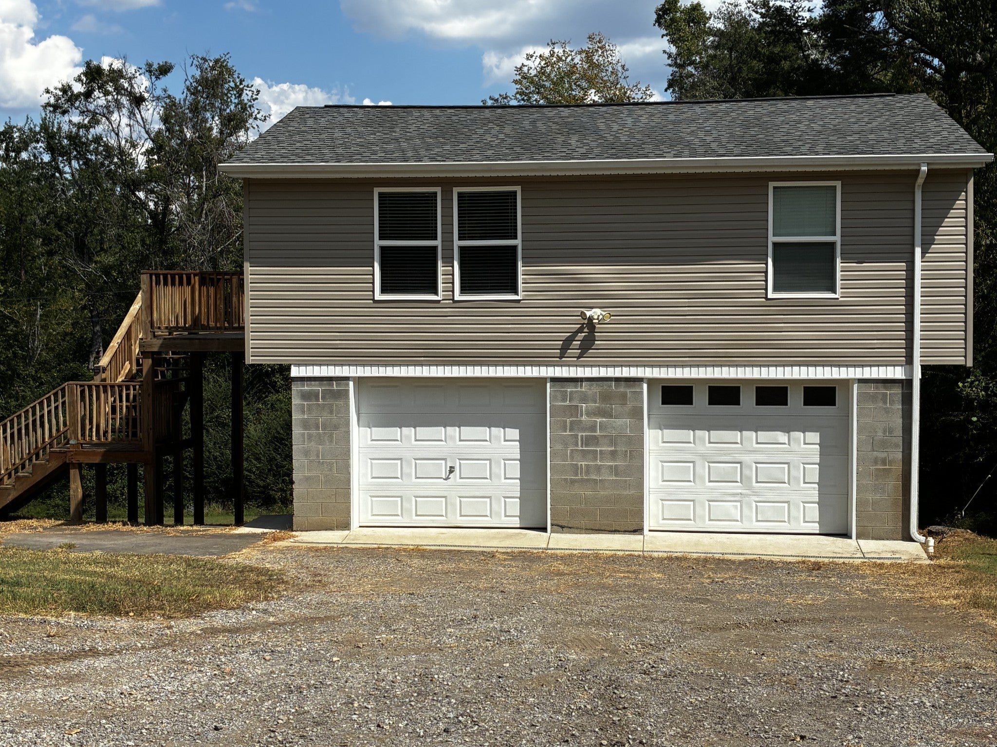 10200 New Hope Rd — photo