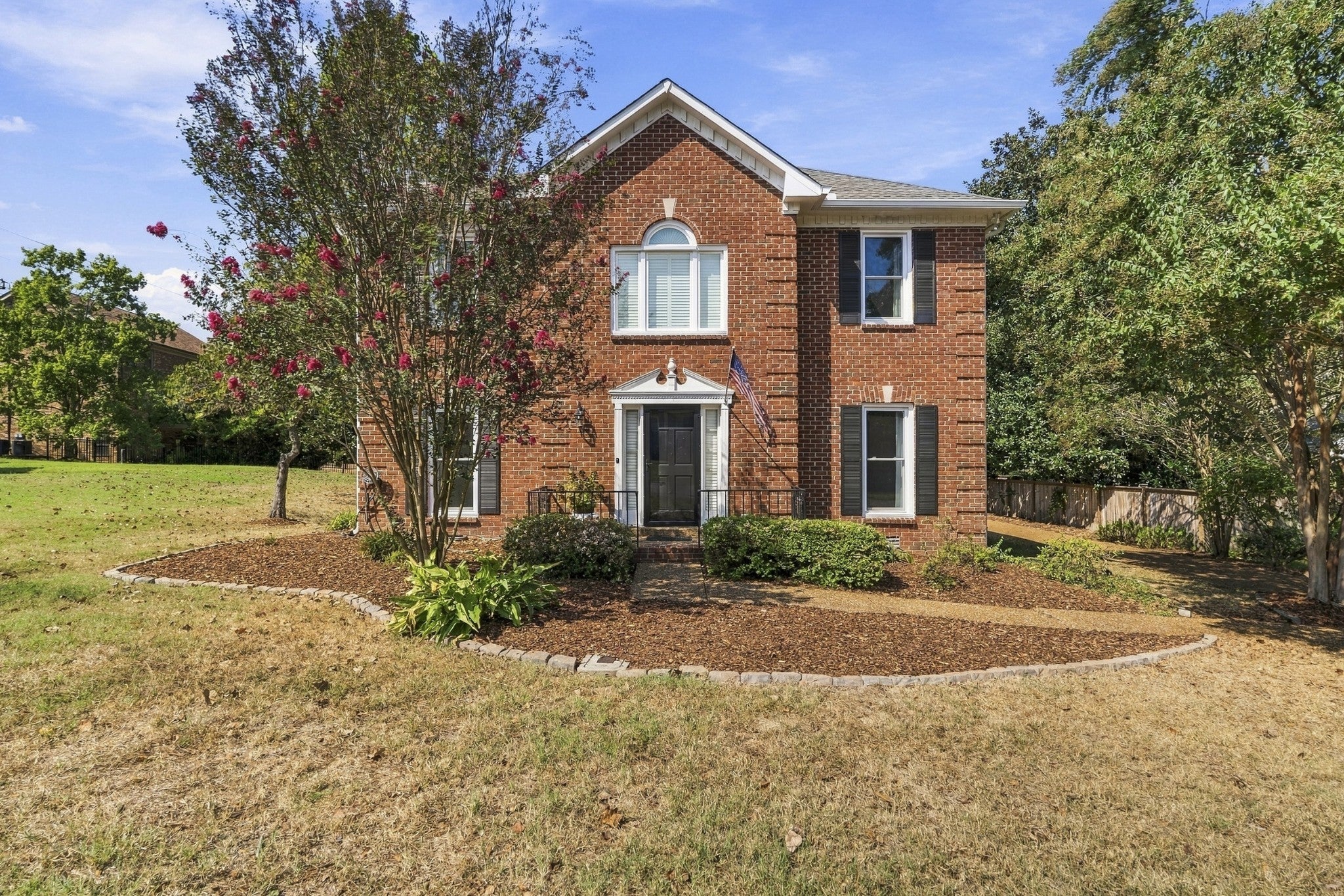 7305 River Park Dr — photo