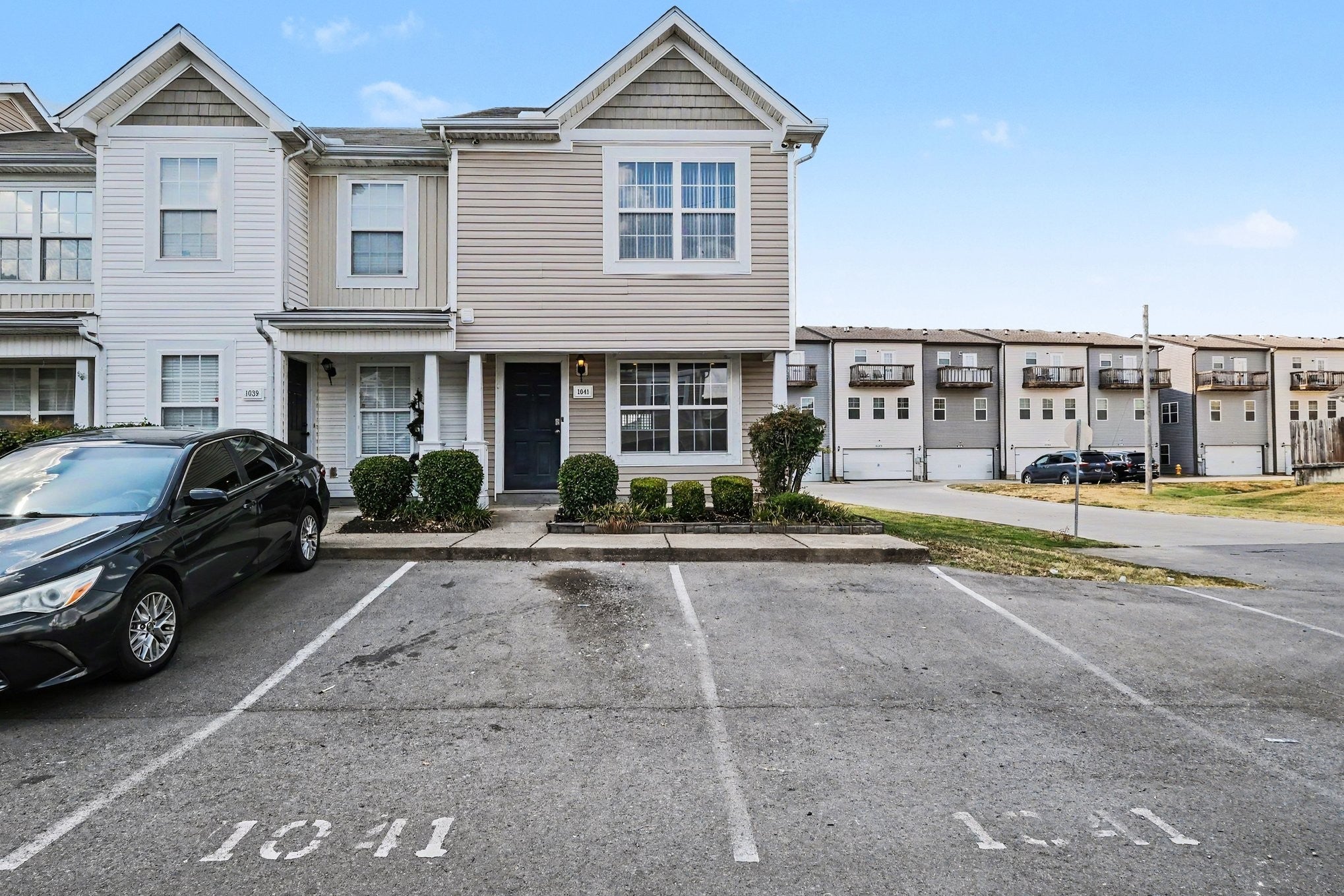 1041 Arlene Dr — photo