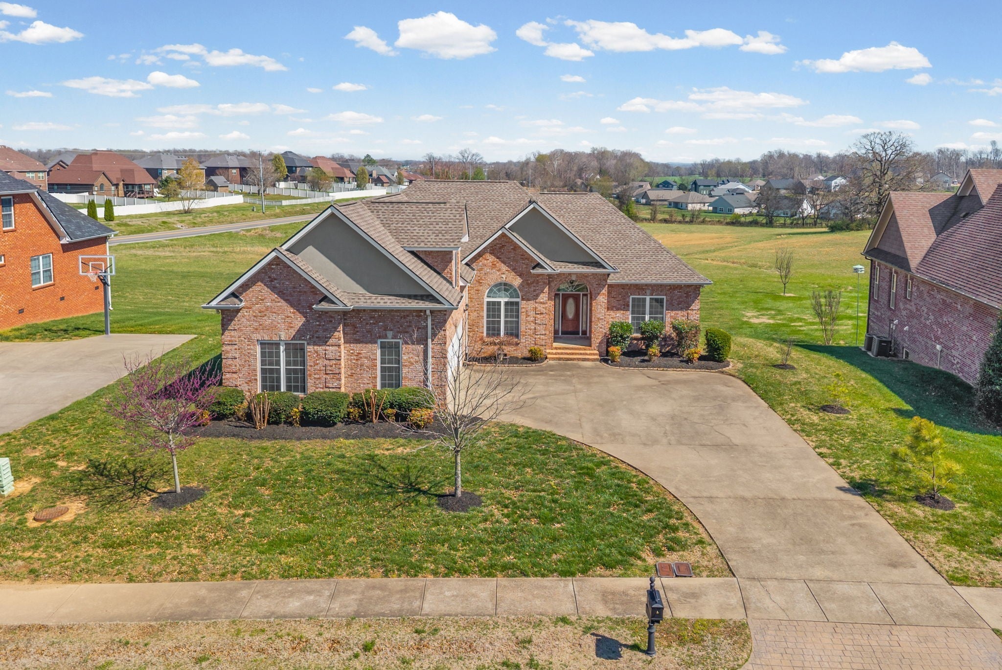 2597 Stone Manor Way — photo