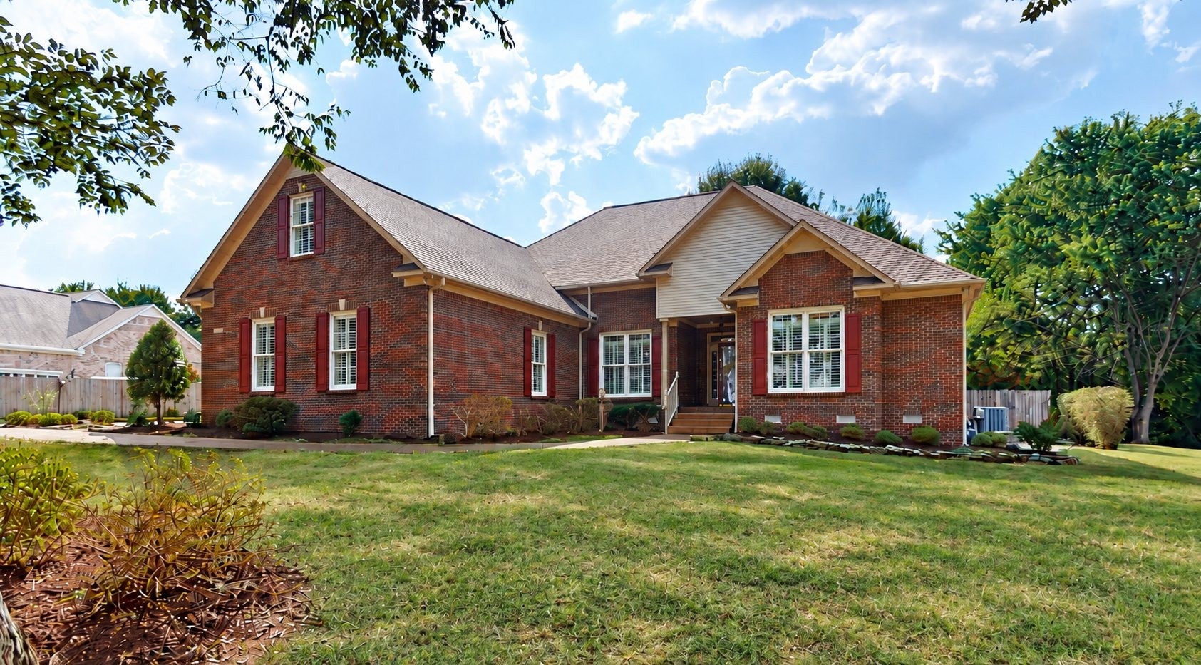 1395 Charleston Ln — photo