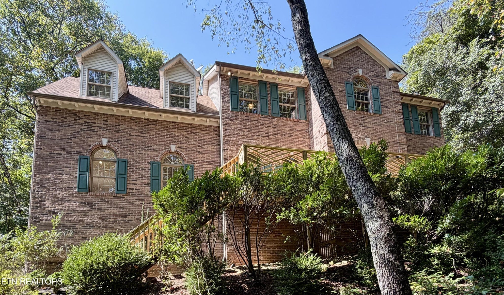 1221 Night Hawk Lane — photo