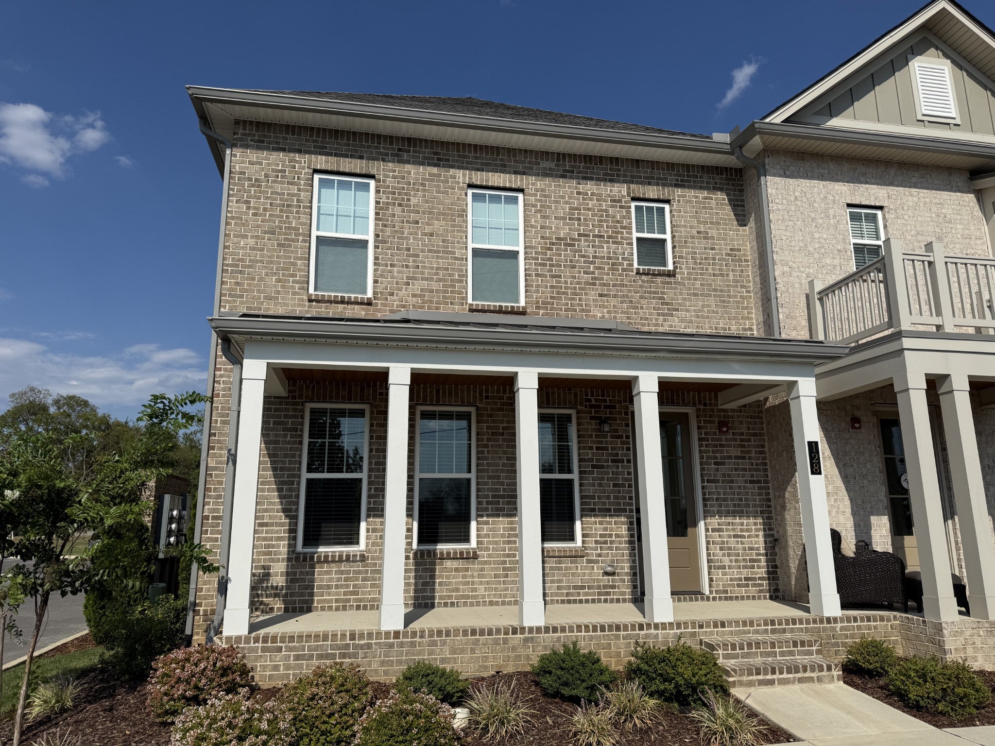 128 Nearwater Pl — photo