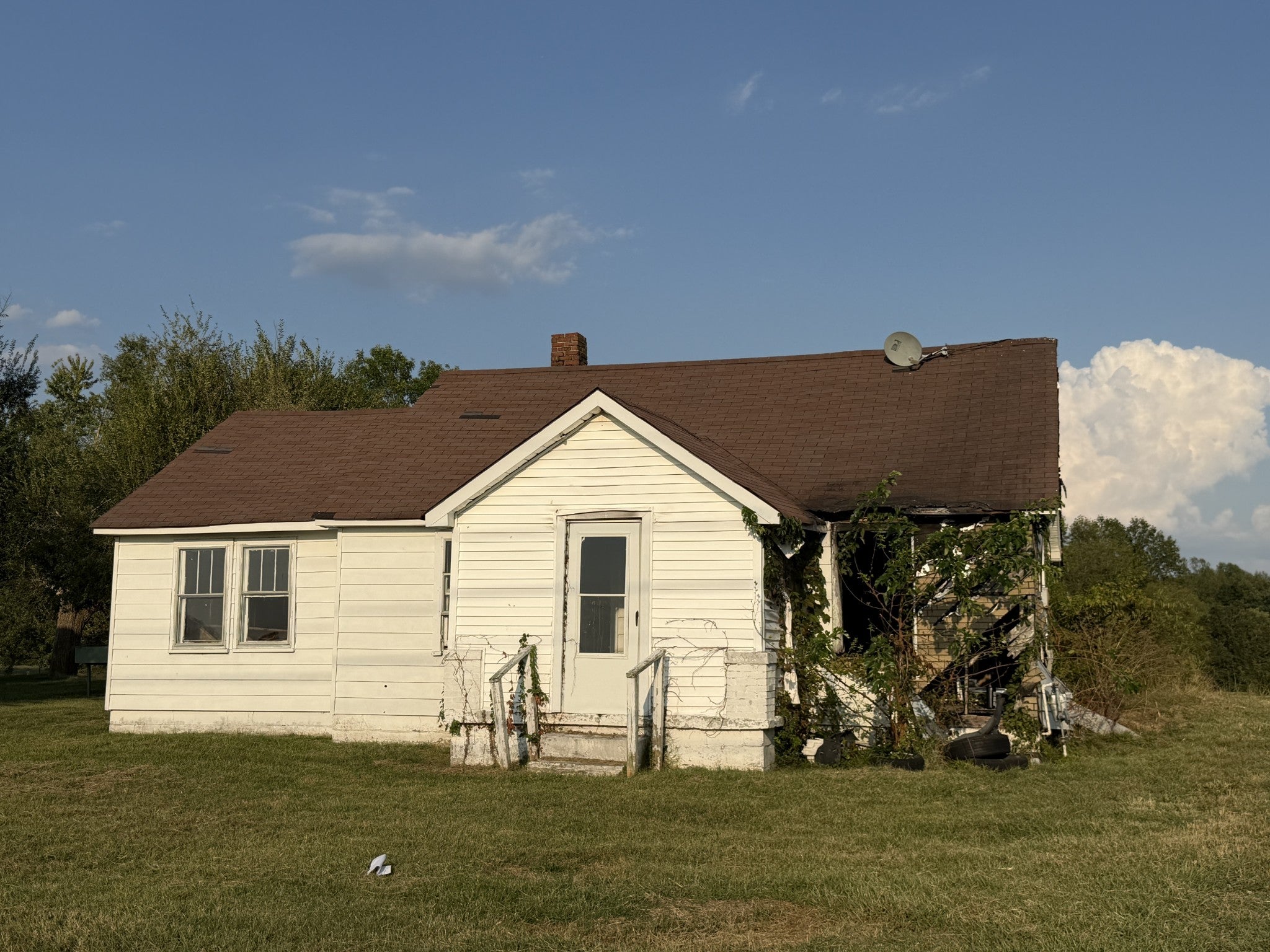 311 Old Highway 109 — photo