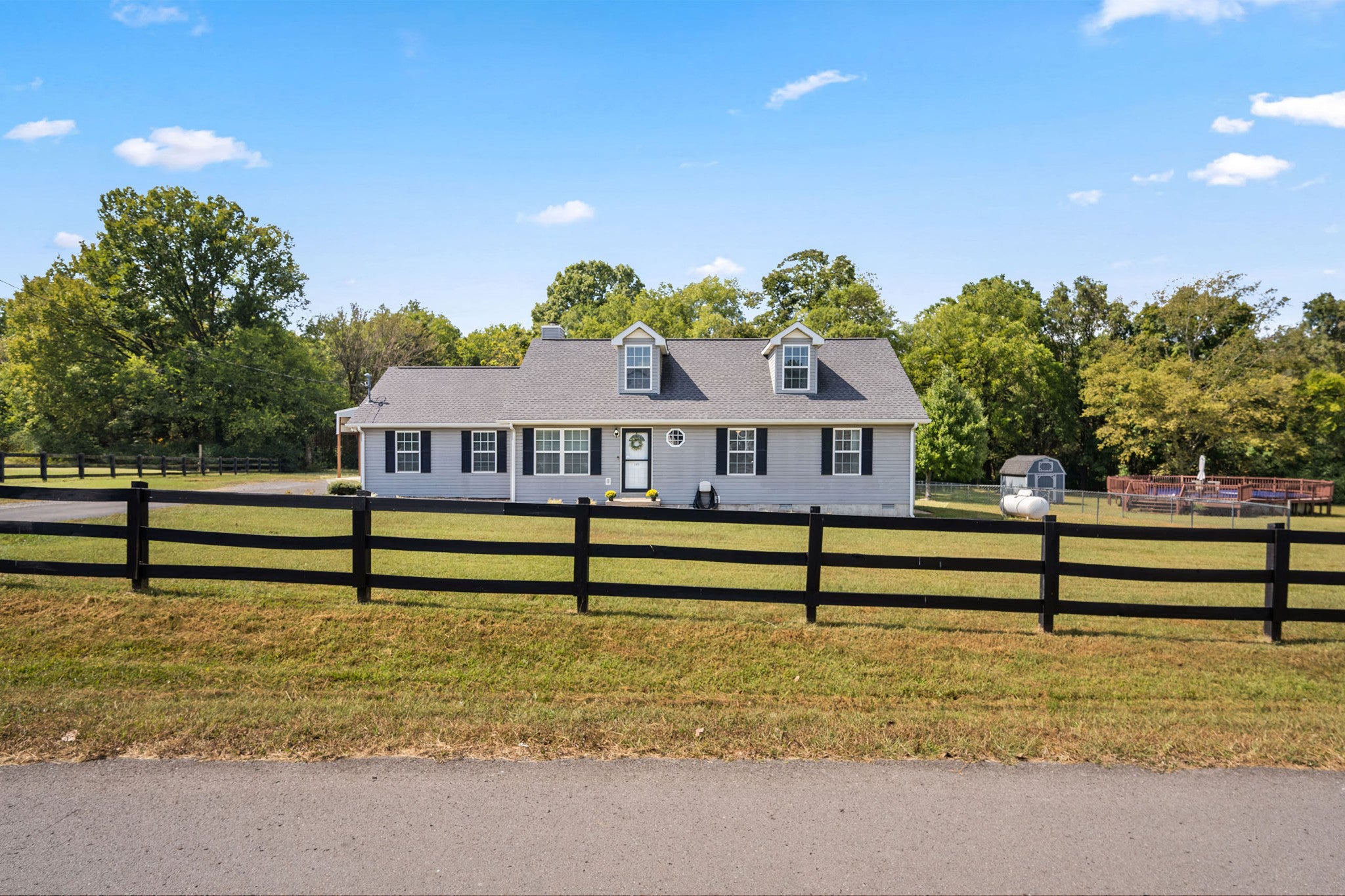 205 Antler Dr — photo