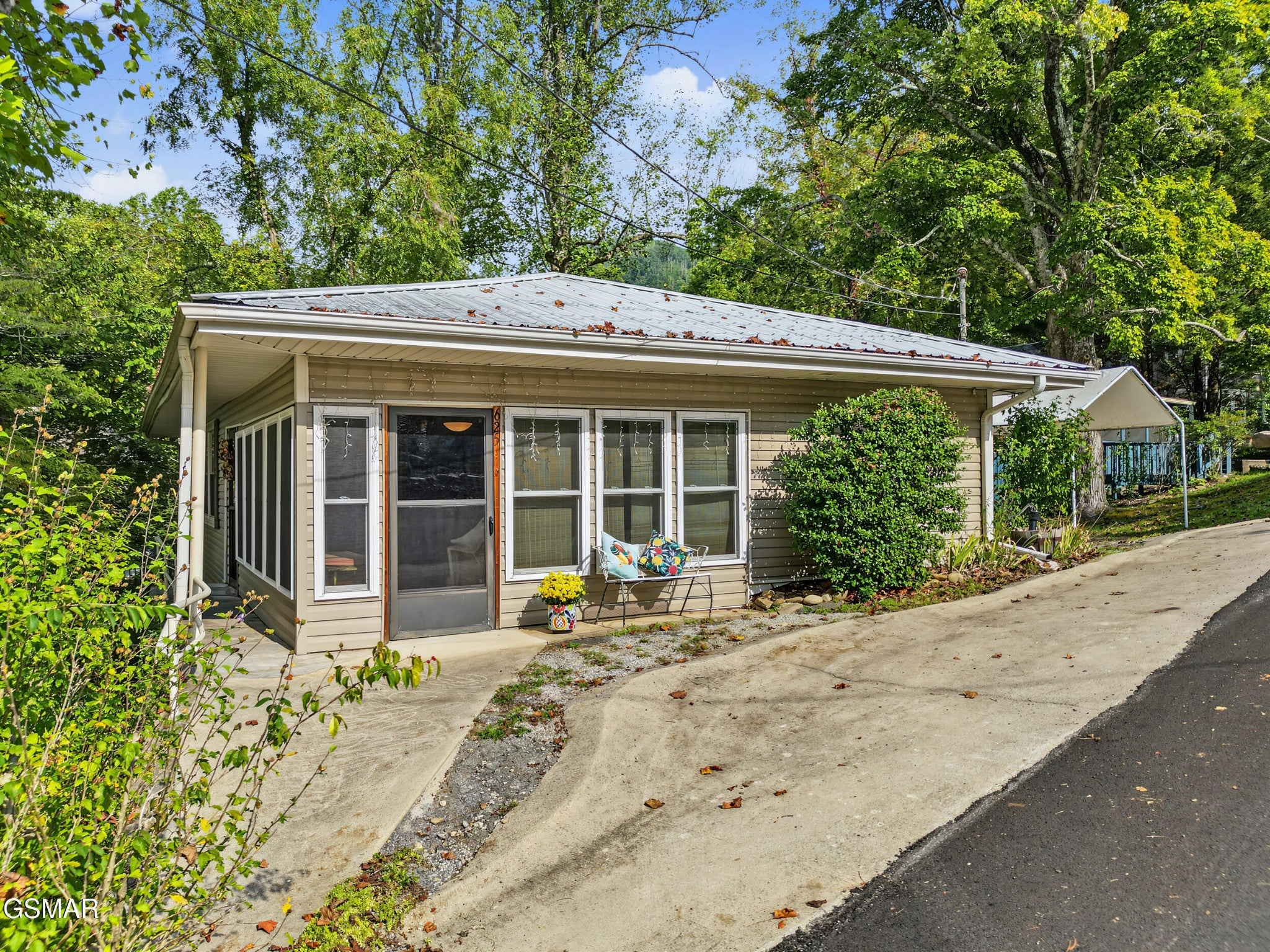 625 Asbury Lane — photo