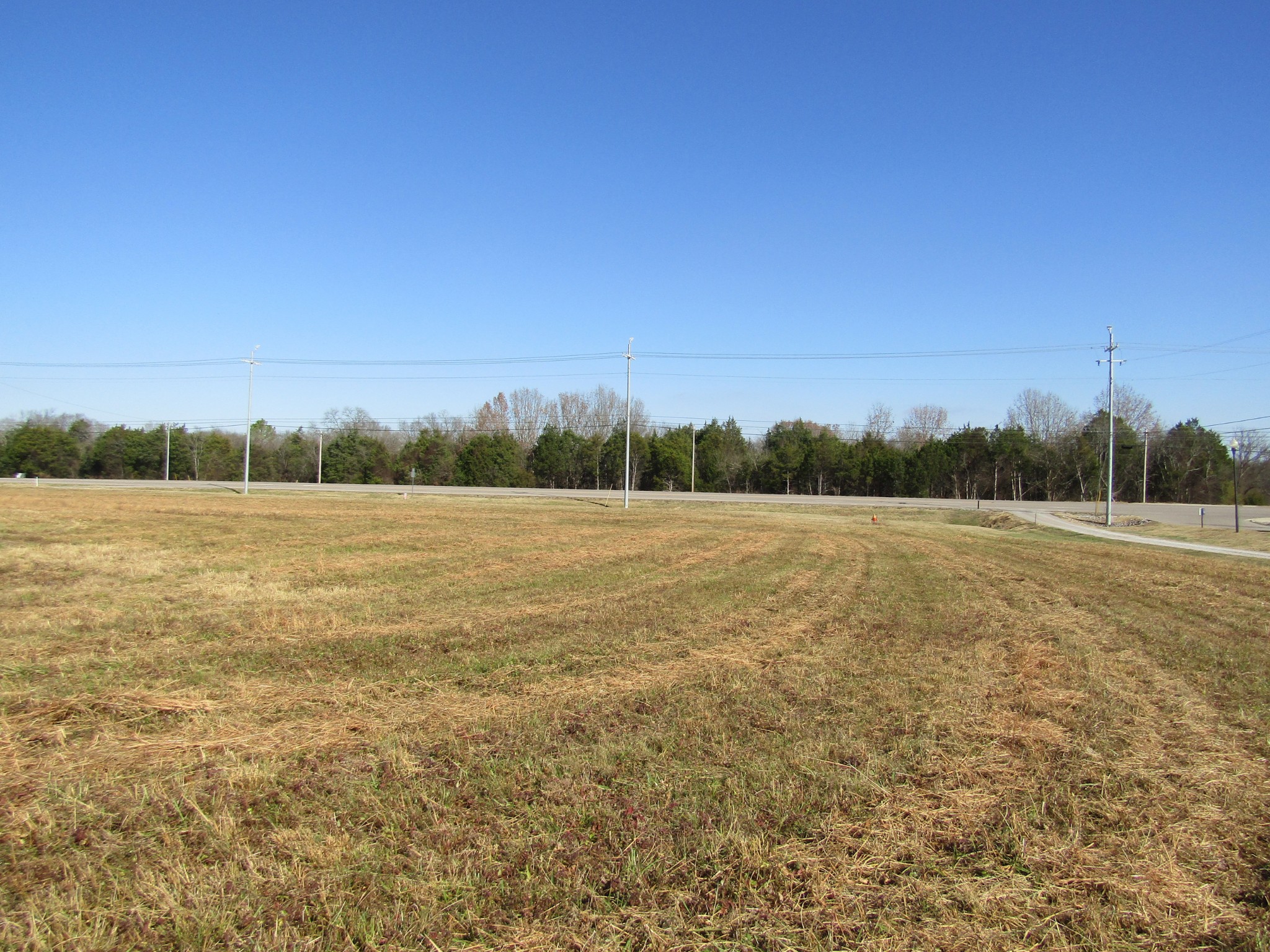 1435 New Columbia Hwy — photo
