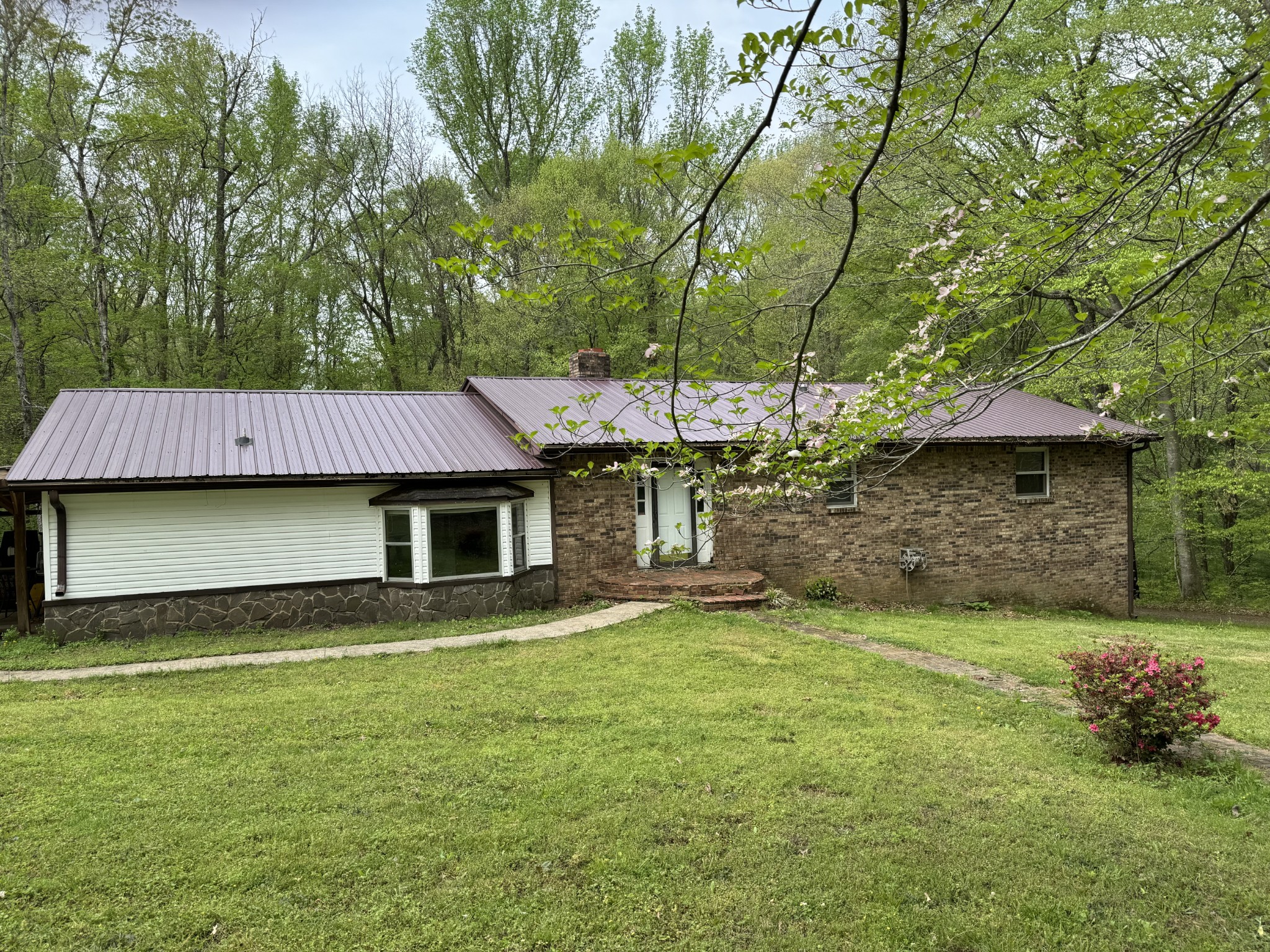 4050 Southside Rd — photo