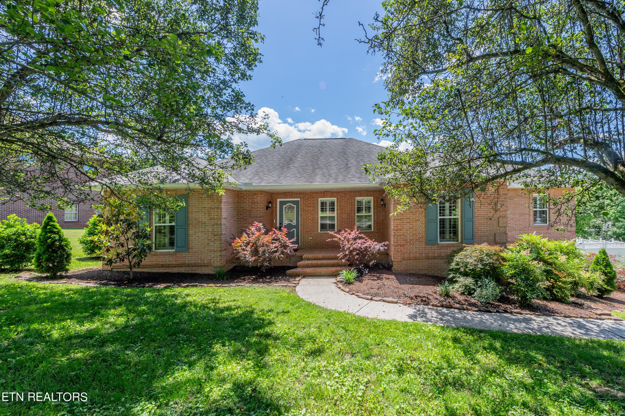 1244 River Oaks Drive — photo