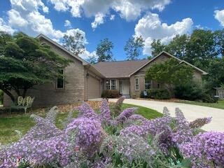 116 Huntington Drive — photo