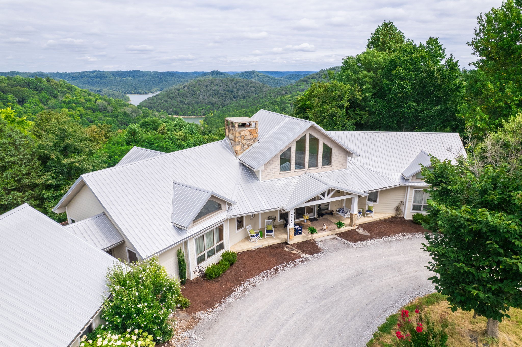 4445 Hurricane Ridge Road, Smithville, TN 37166