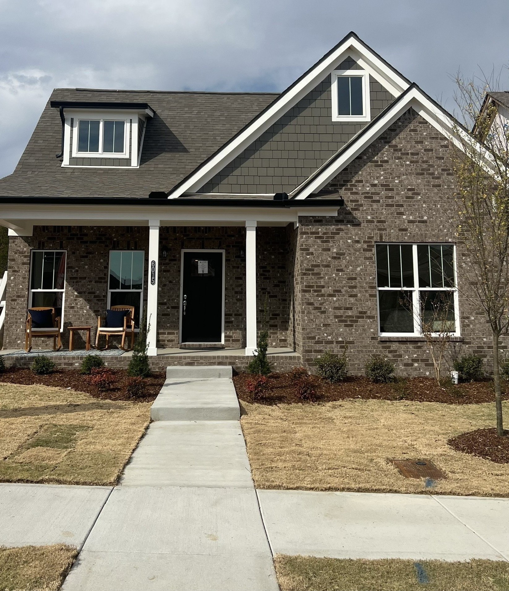 6162 Parkhaven Blvd — photo