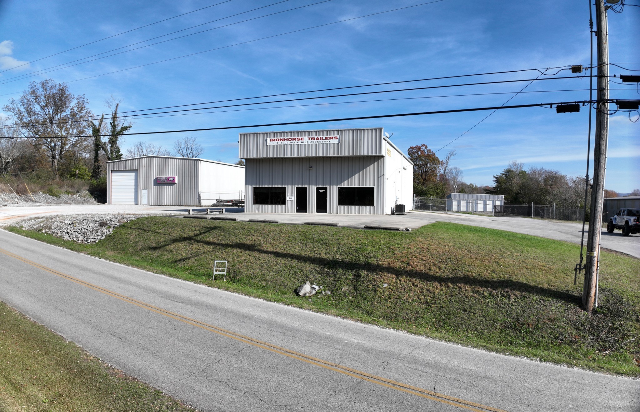 914 Red Rd — photo