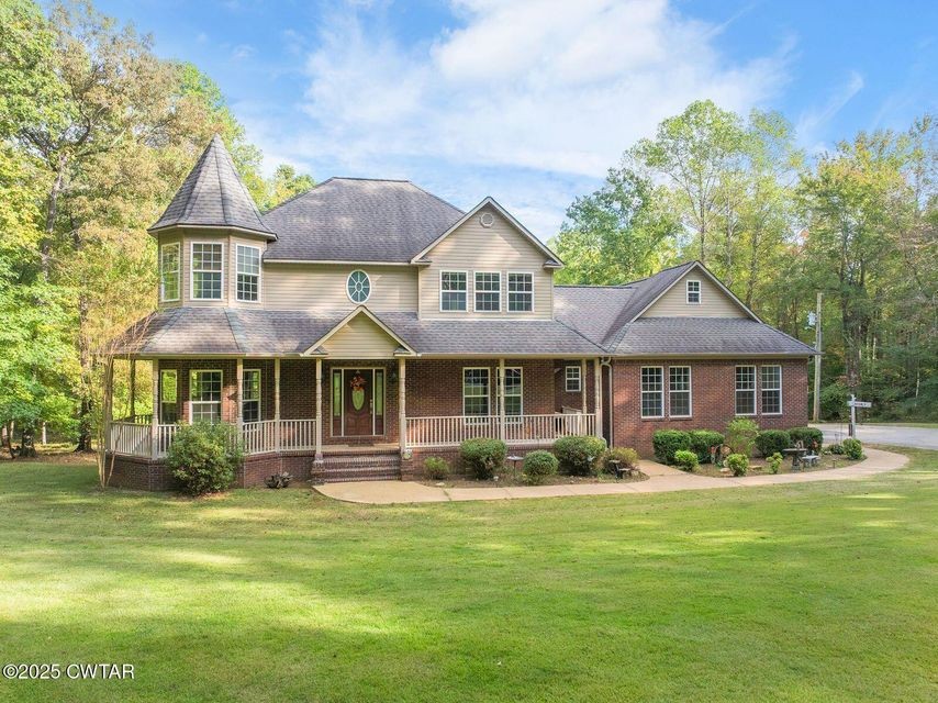 2400 Sand Ridge Bargerton Road, Lexington, TN 38351