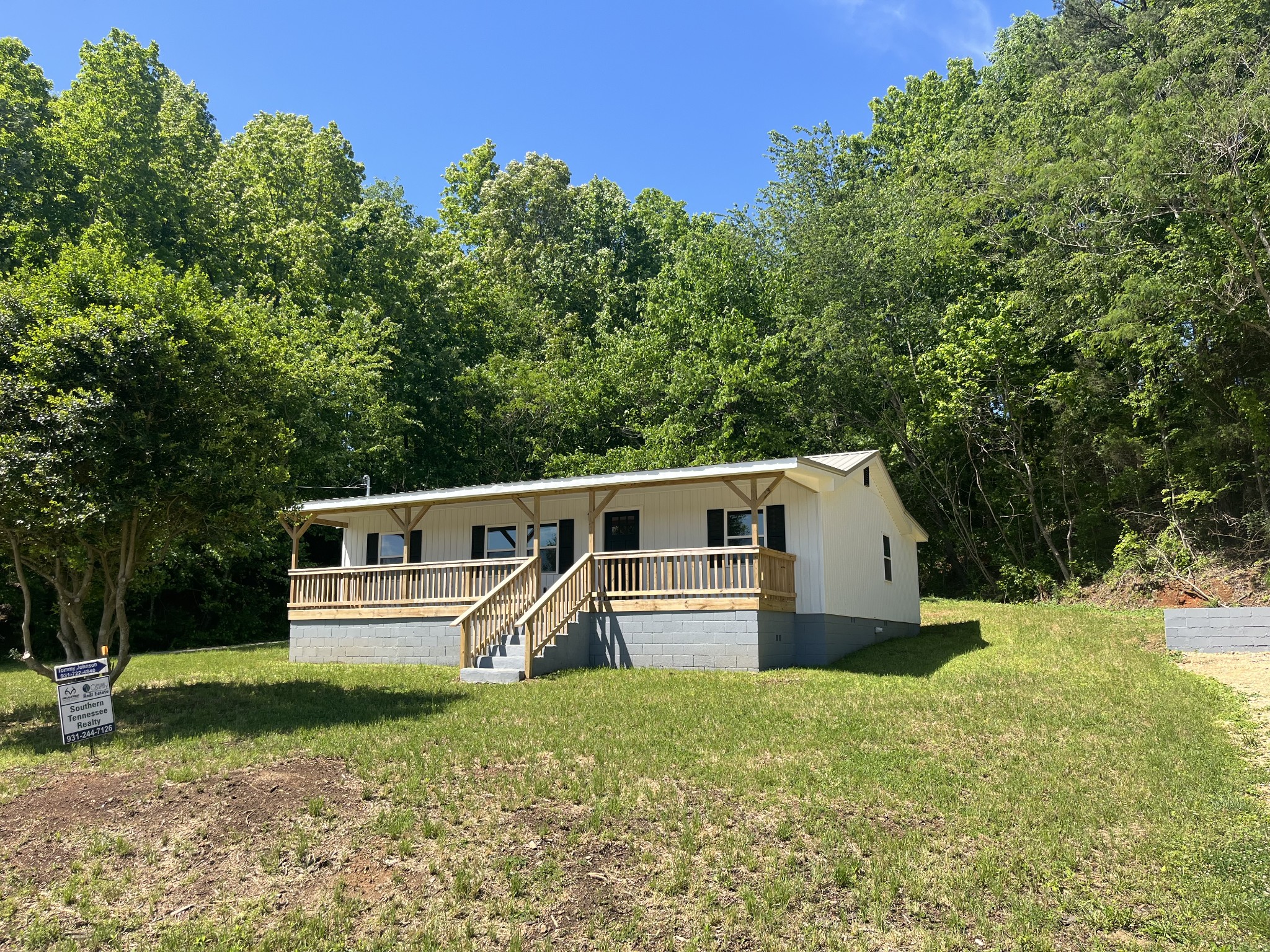 5790 Middle Cypress Rd — photo
