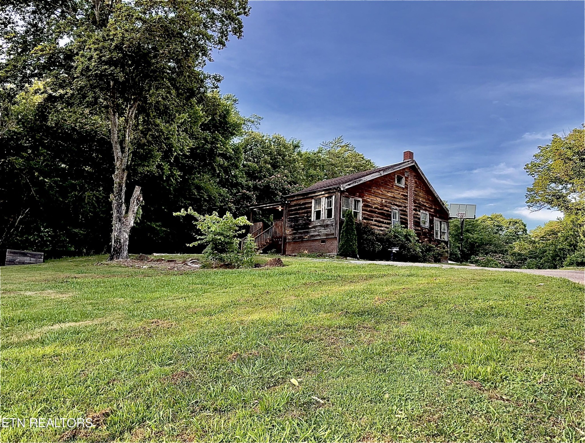 7724 Hodges Ferry Road — photo