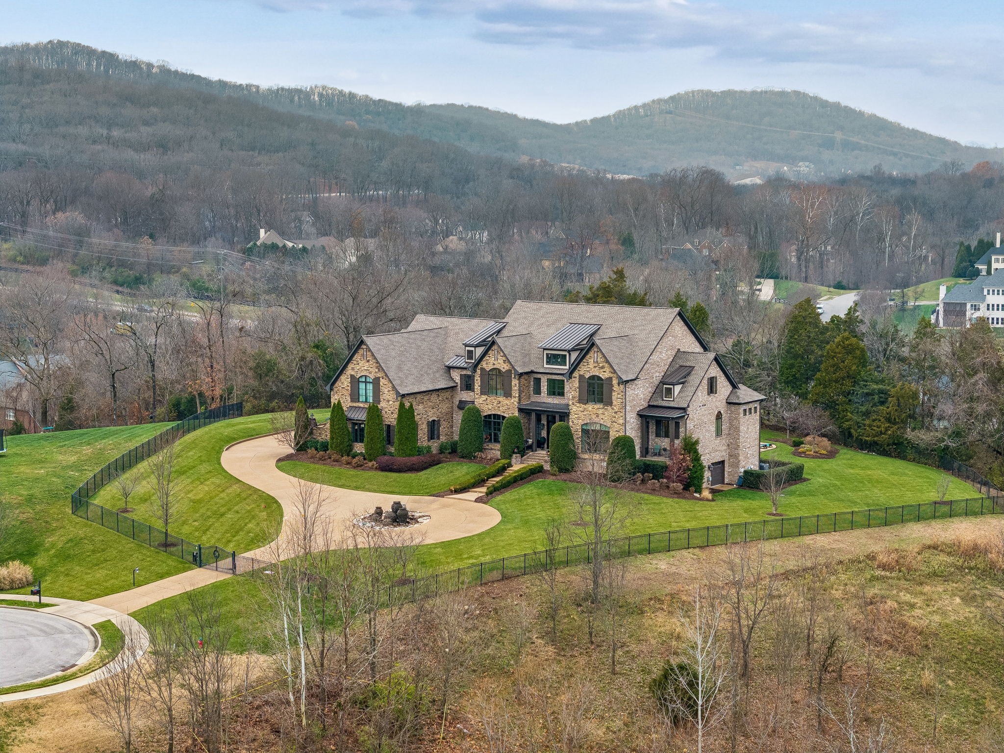 1830 Stryker Pl — photo
