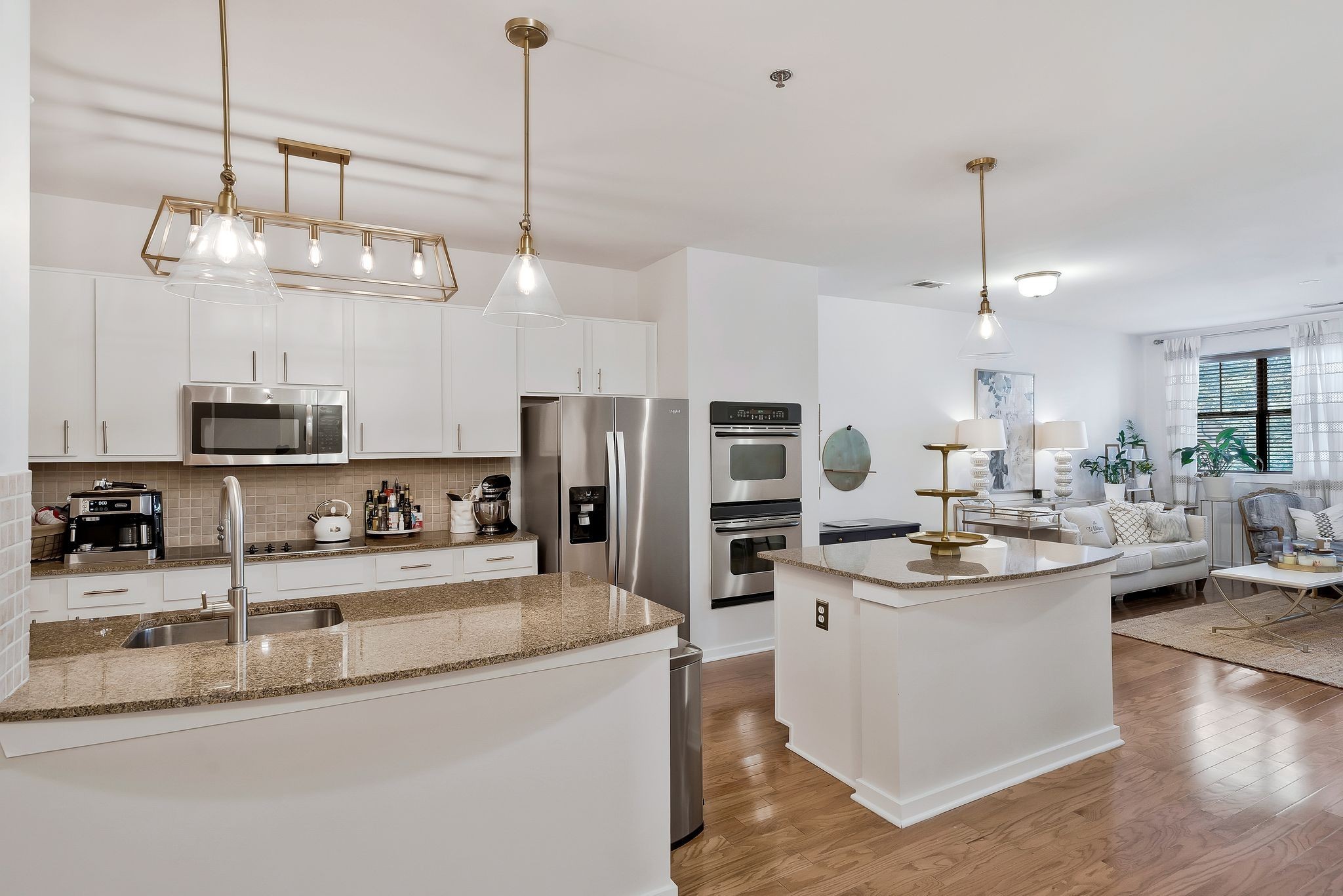 1803 Broadway 201 — photo