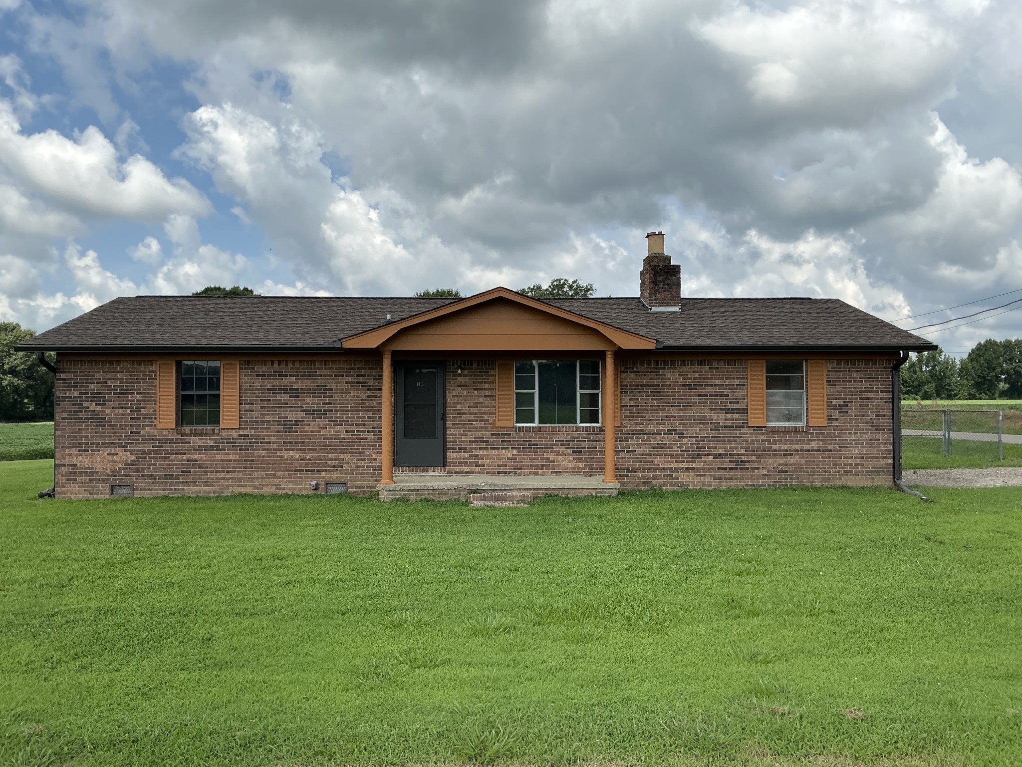 115 Jaynes Rd — photo