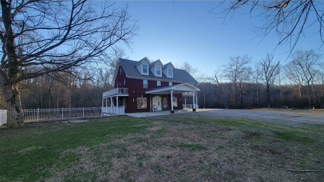 397 Bluff Springs Rd — photo
