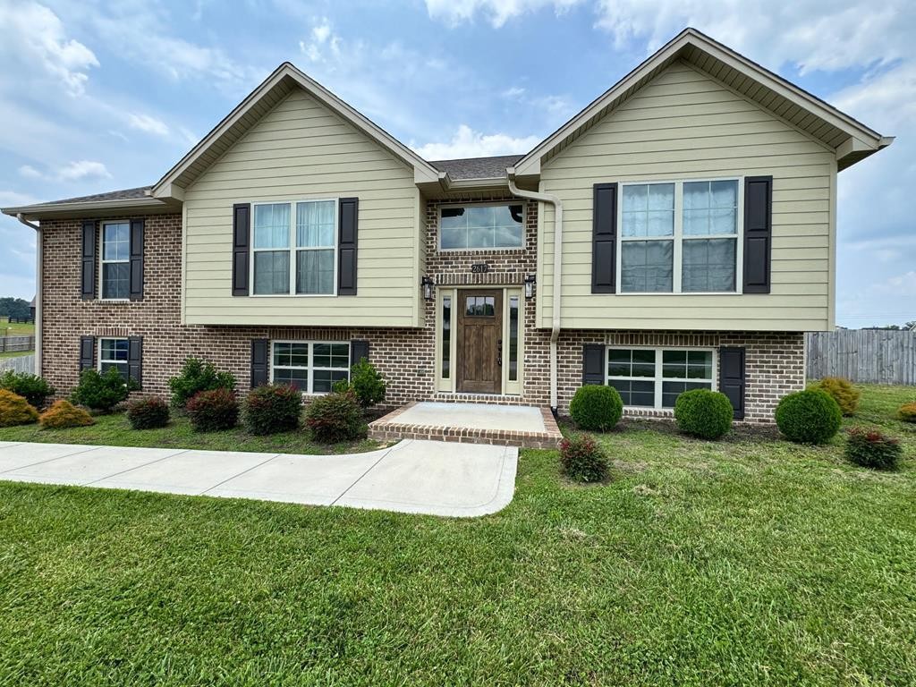 2617 Spring Arbor Ct — photo