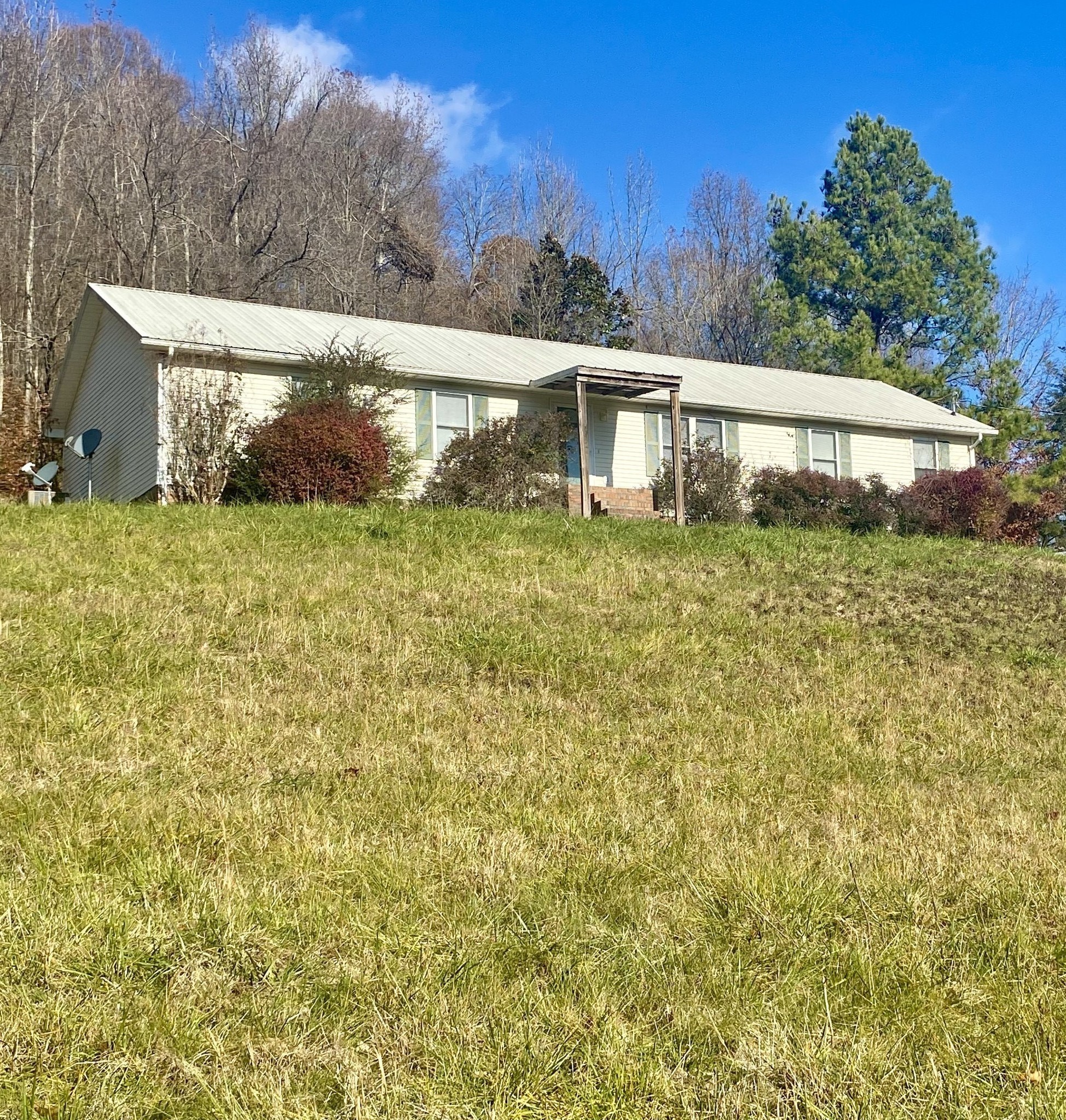 4570 Highway 64, E — photo