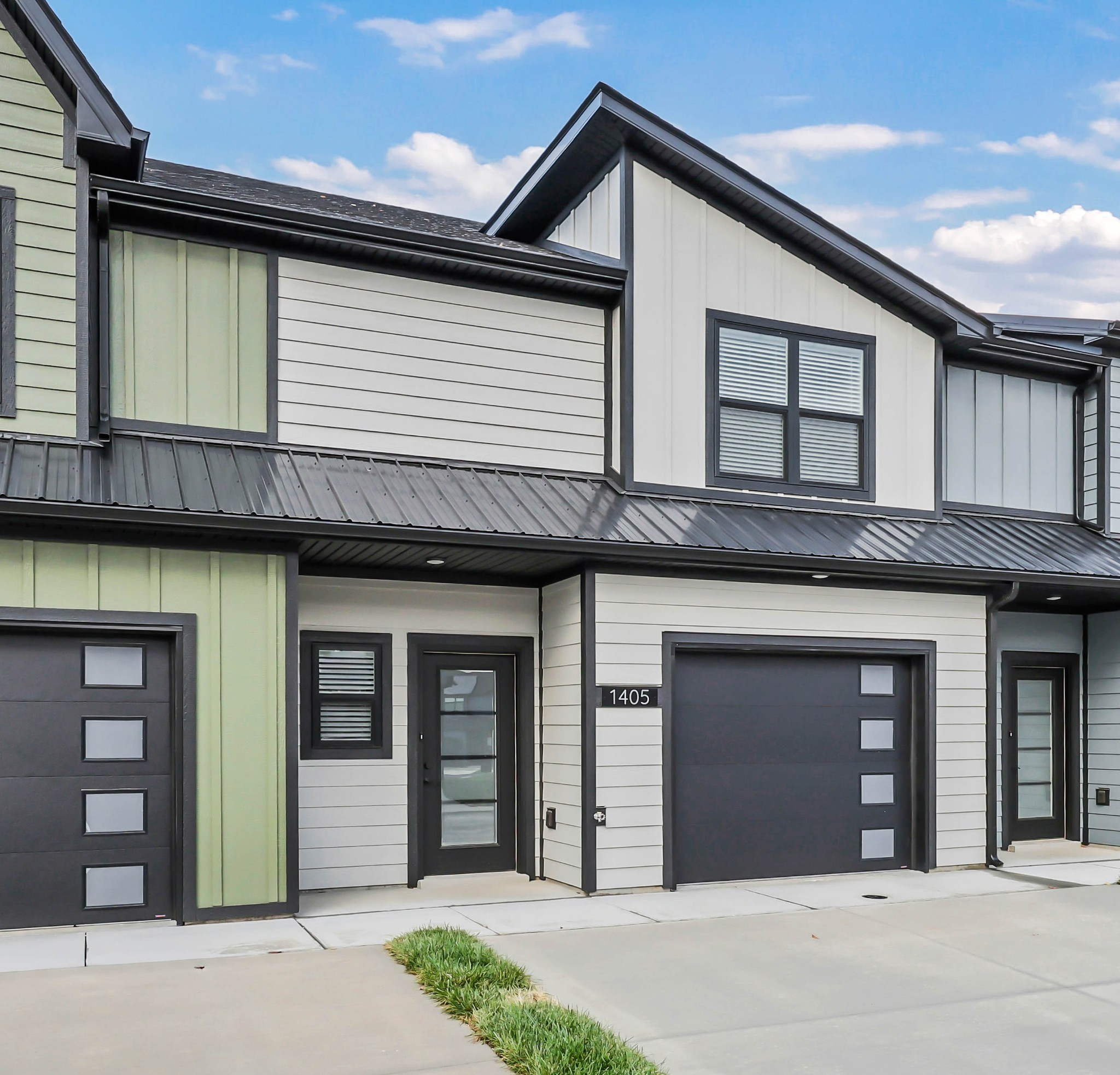 1405 Jonathan Wade Circle — photo