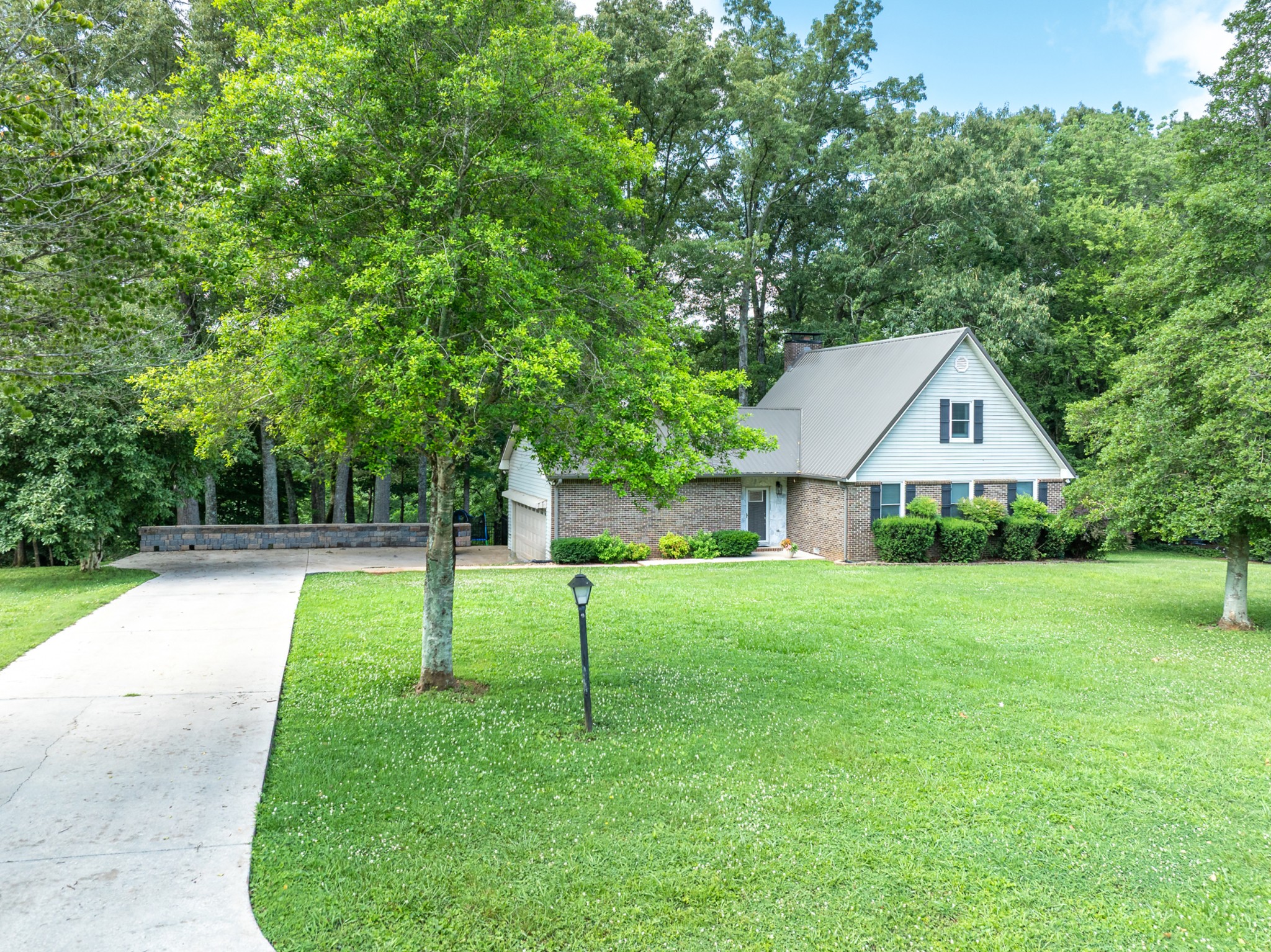 270 Wood Bluff Rd — photo