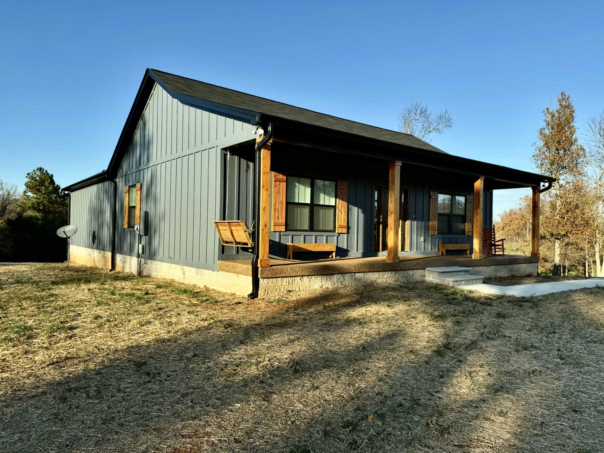 9461 Short Mountain Rd — photo