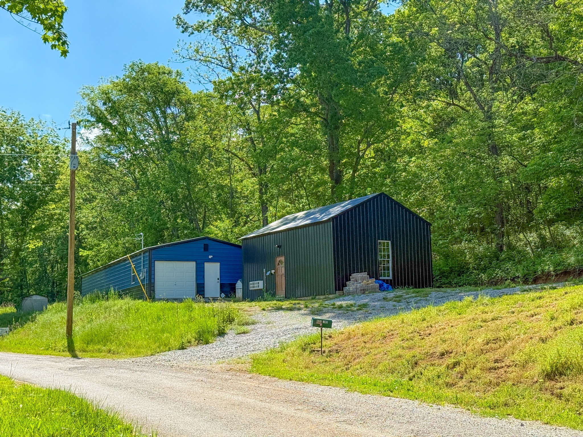 140 Ben Johnson Rd — photo