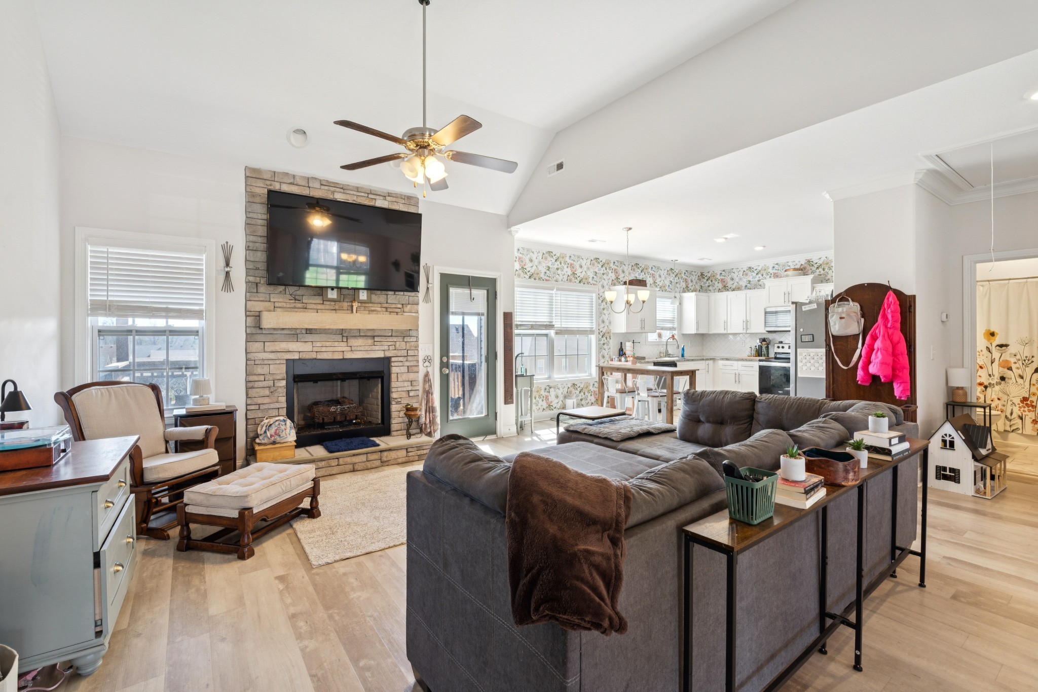 1568 Ellie Piper Cir — photo