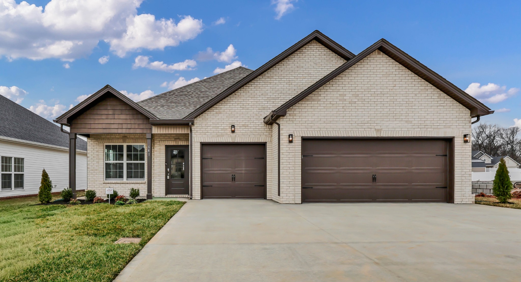 641 Woodrush Dr — photo
