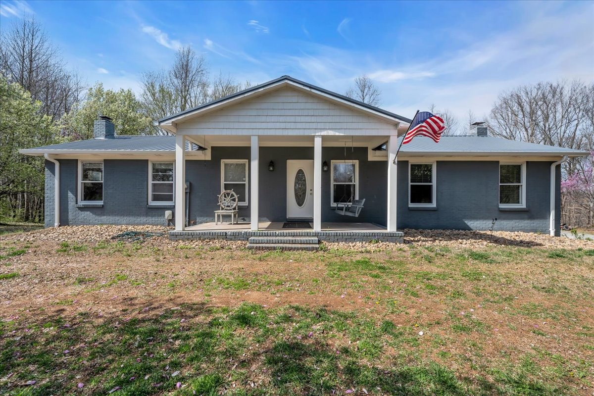 1389 Coconut Ridge Road, Smithville, TN 37166