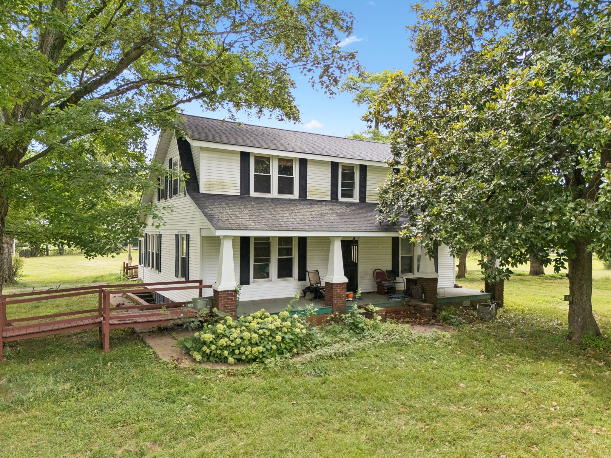 350 Port Royal Rd — photo