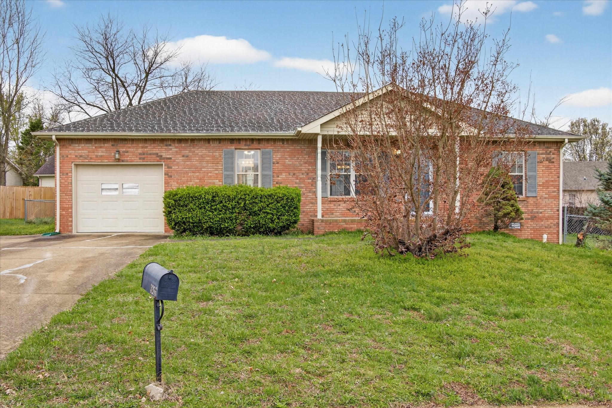 3266 Tabby Dr — photo