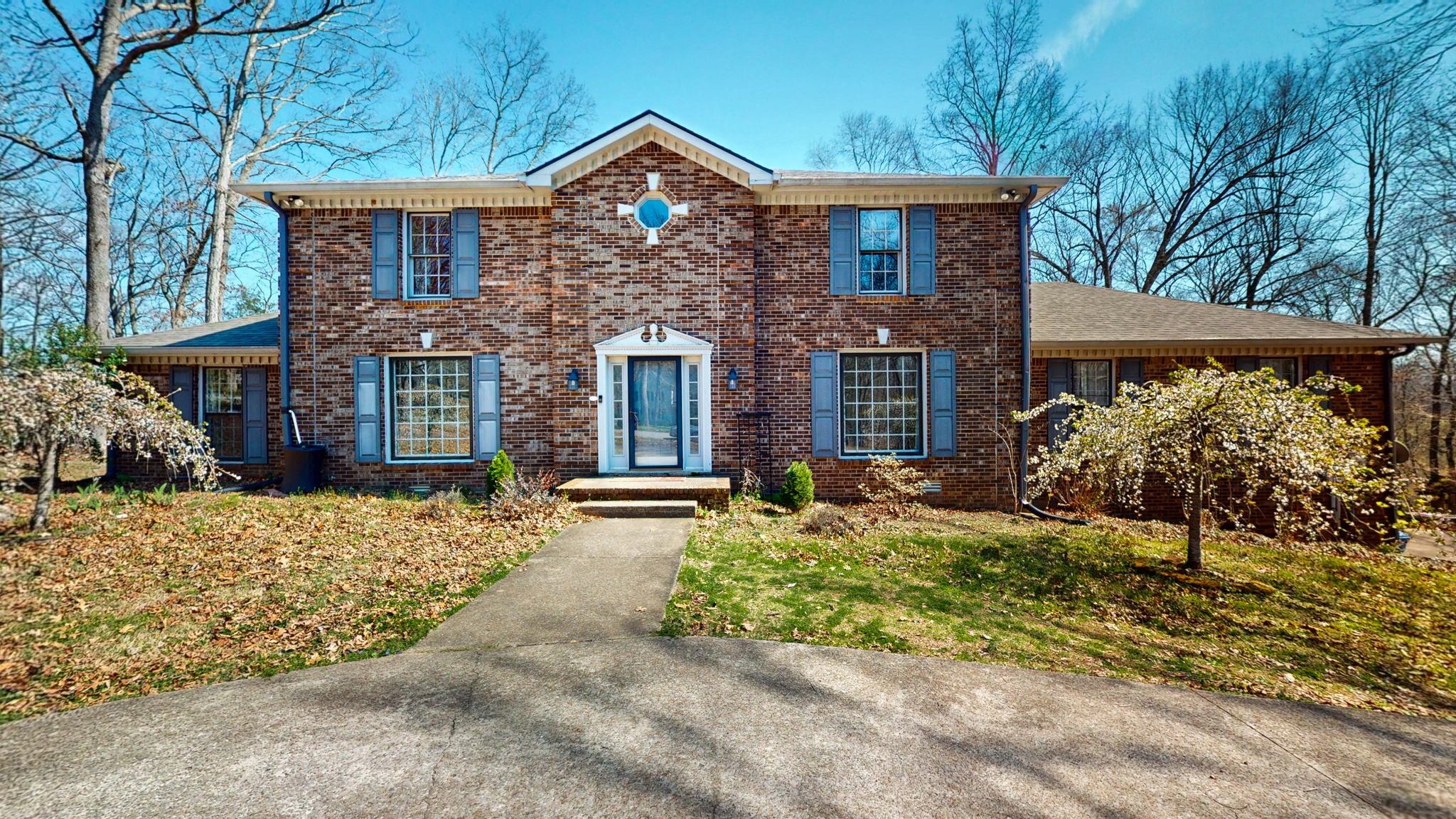 808 Shady Bluff Trl — photo