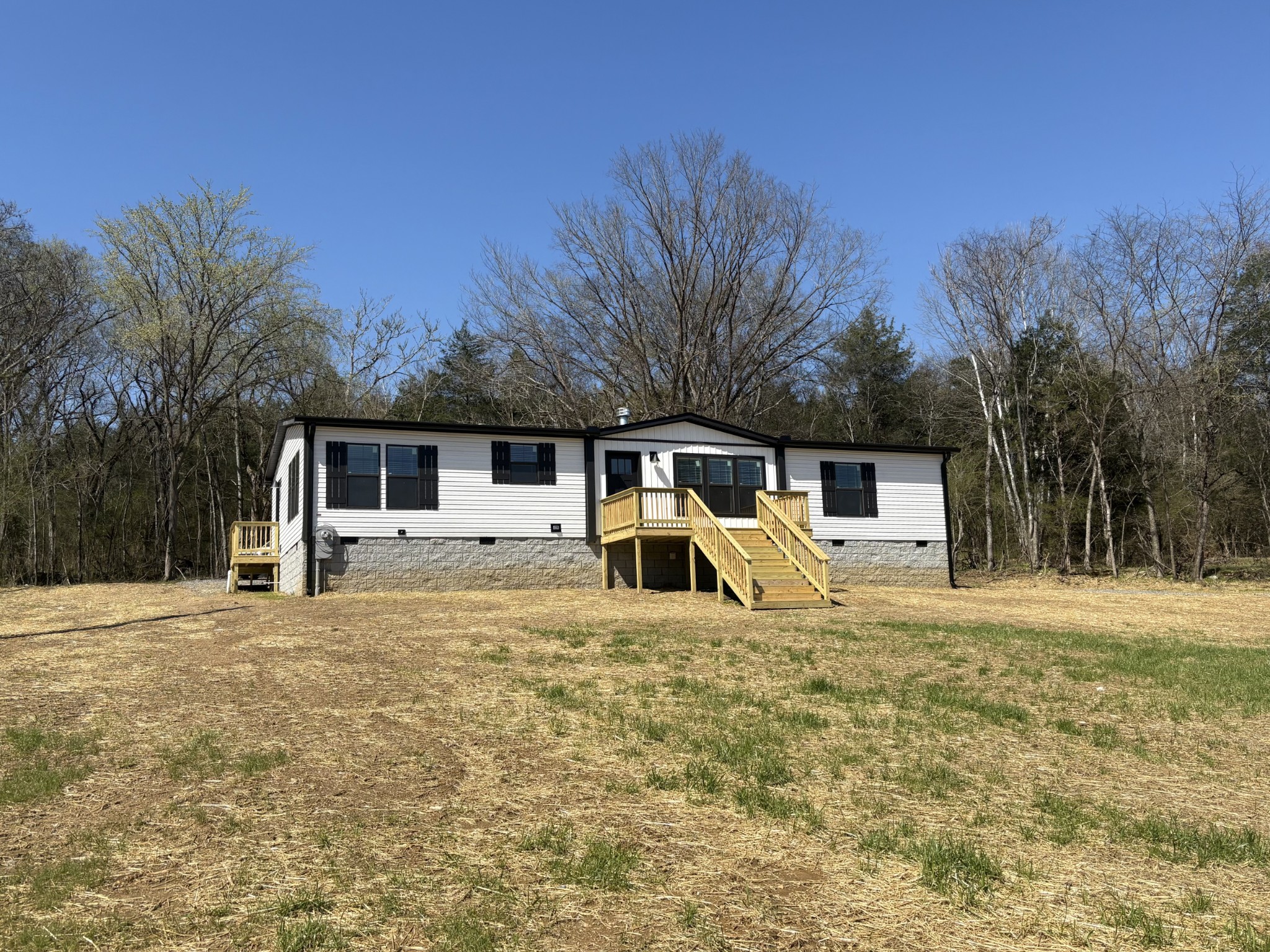 307 Enigma Road, Chestnut Mound, TN 38552