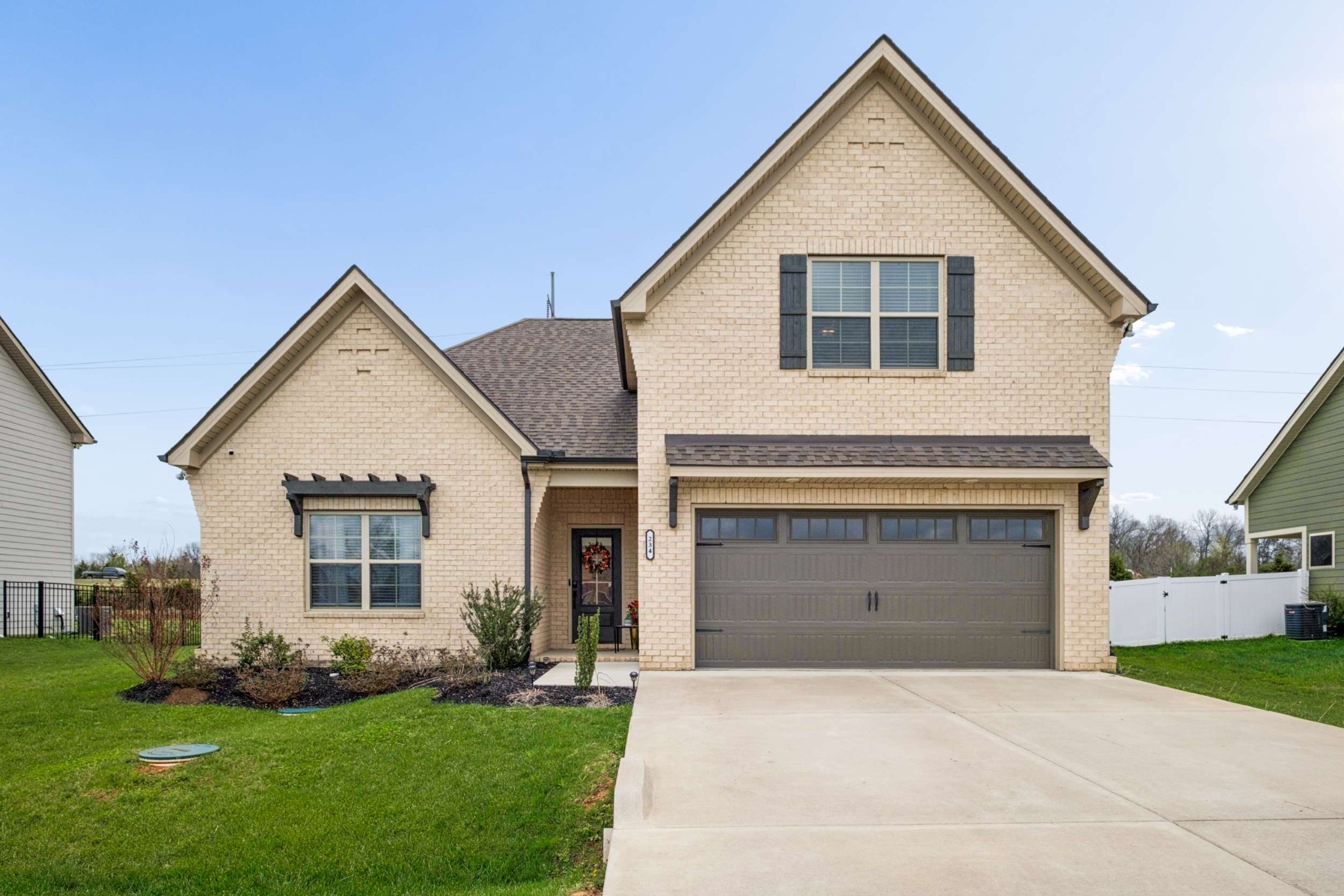 234 Glade Dr — photo