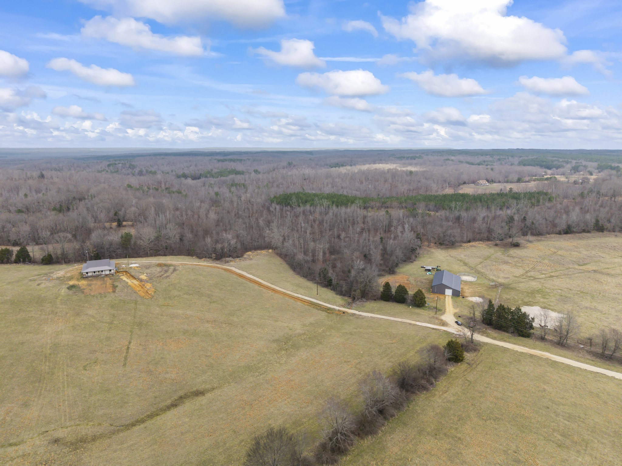 3877 Rockport McIllwain Rd — photo