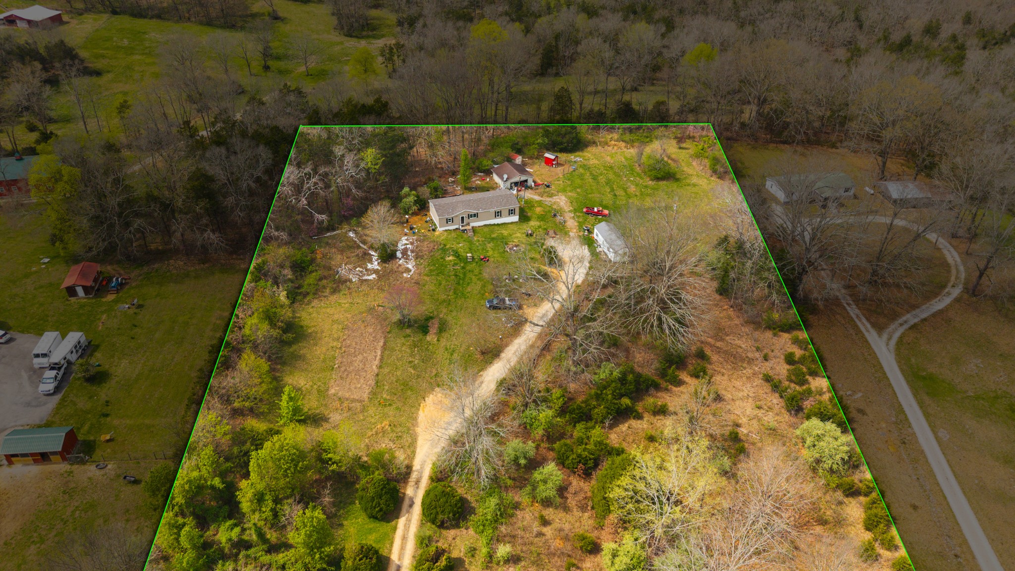 2491 Fred White Rd — photo