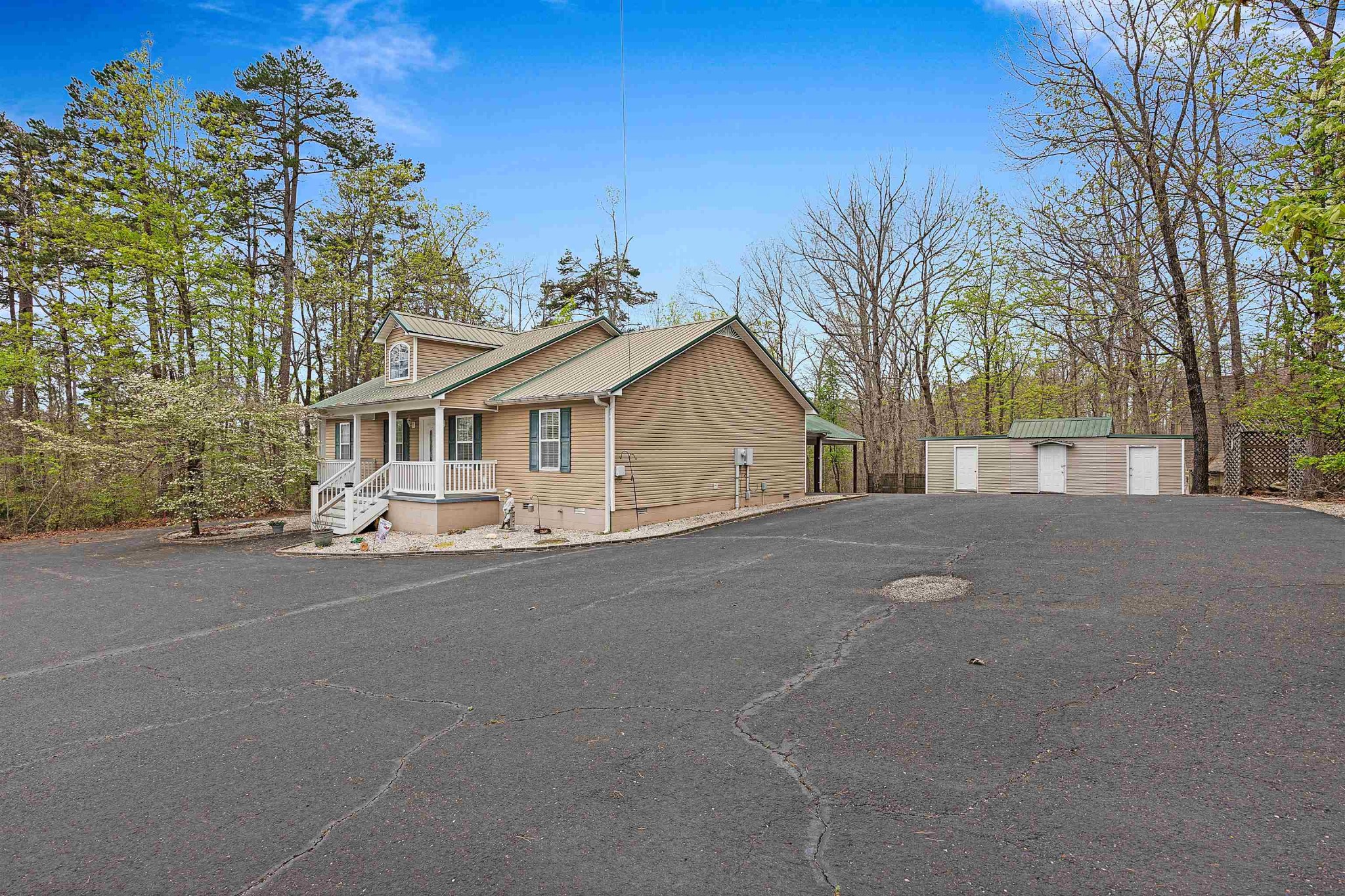 40 Rolling Hills Ln — photo