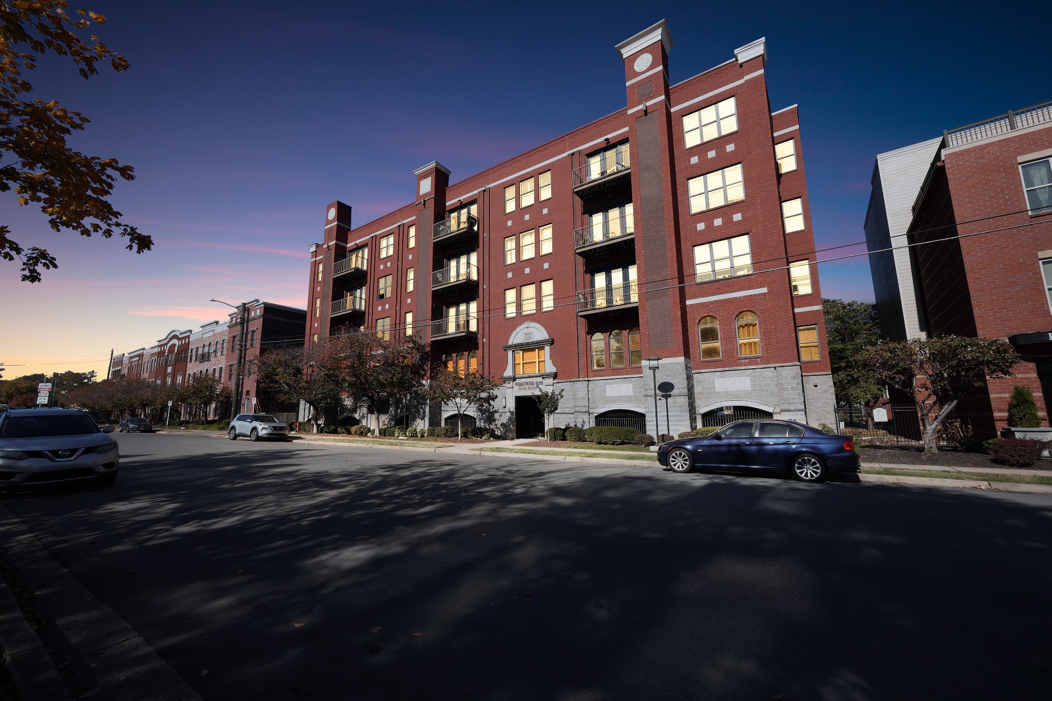 702 Wedgewood Park 206 — photo