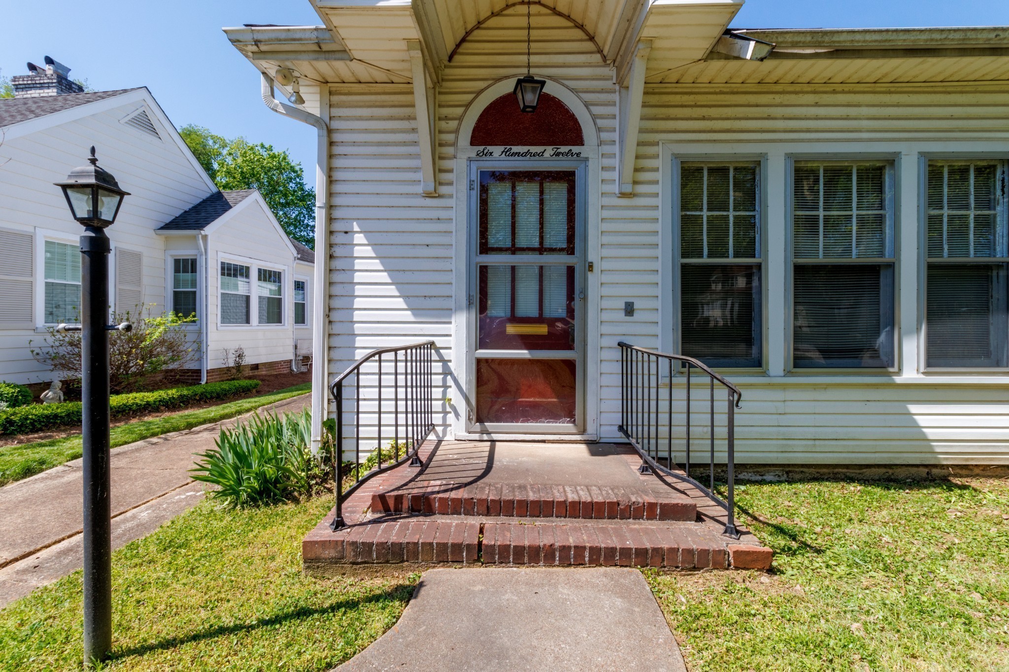 612 Anderson Dr — photo