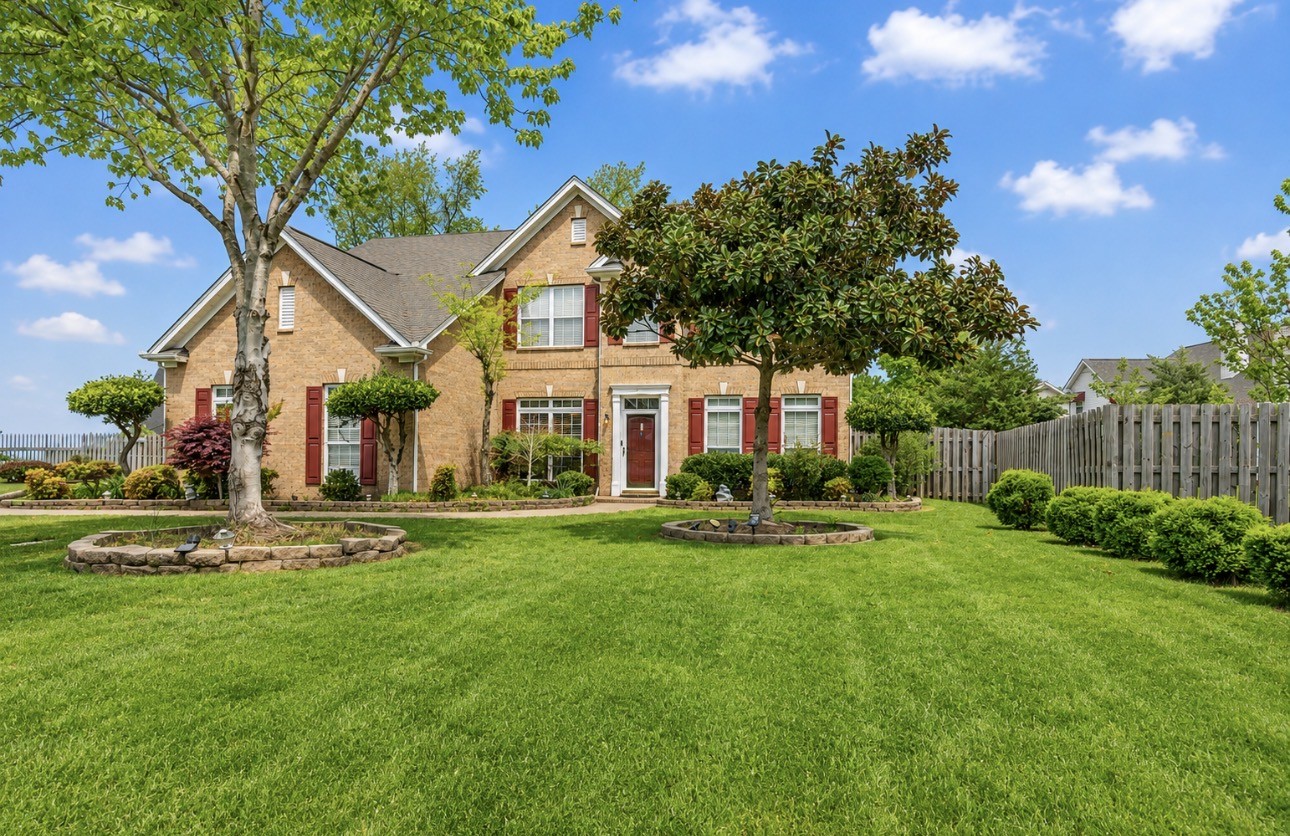 1204 Misty Glen Ct — photo