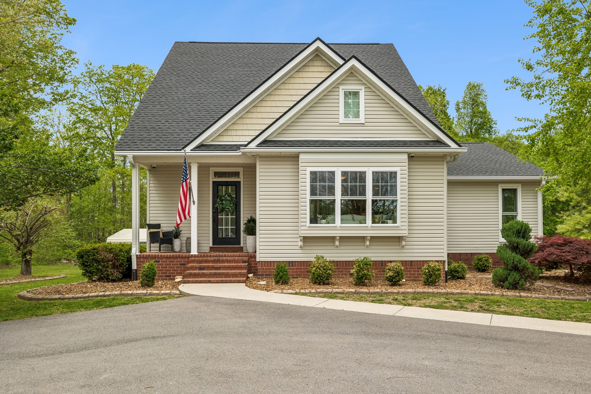 735 Hurricane Ridge Road, Smithville, TN 37166
