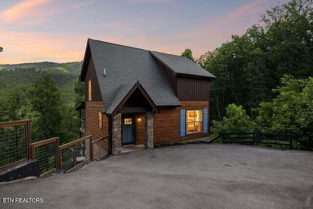 817 Pine Top Lane — photo